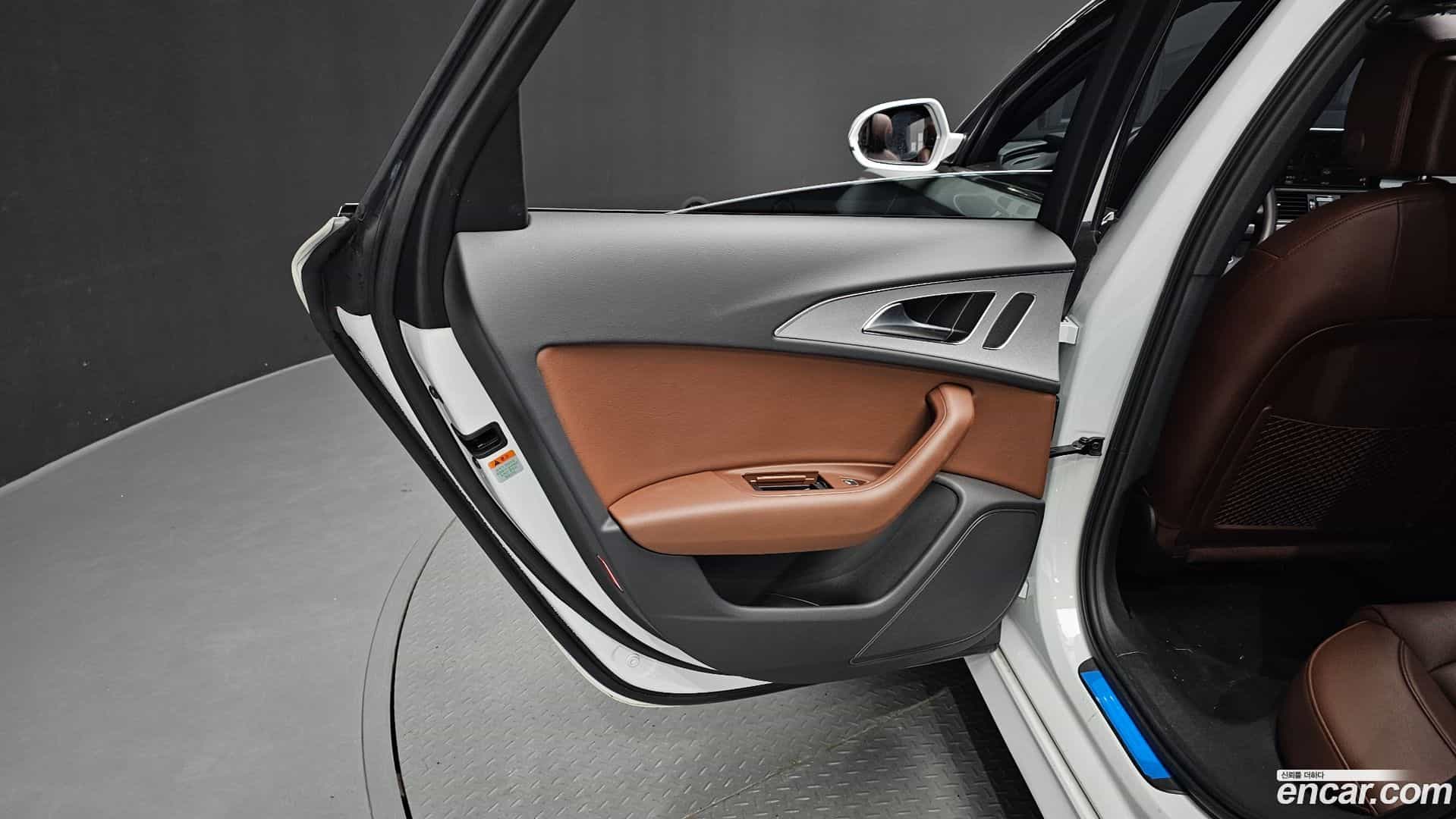 A6 Audi 2018.11-INNER-035