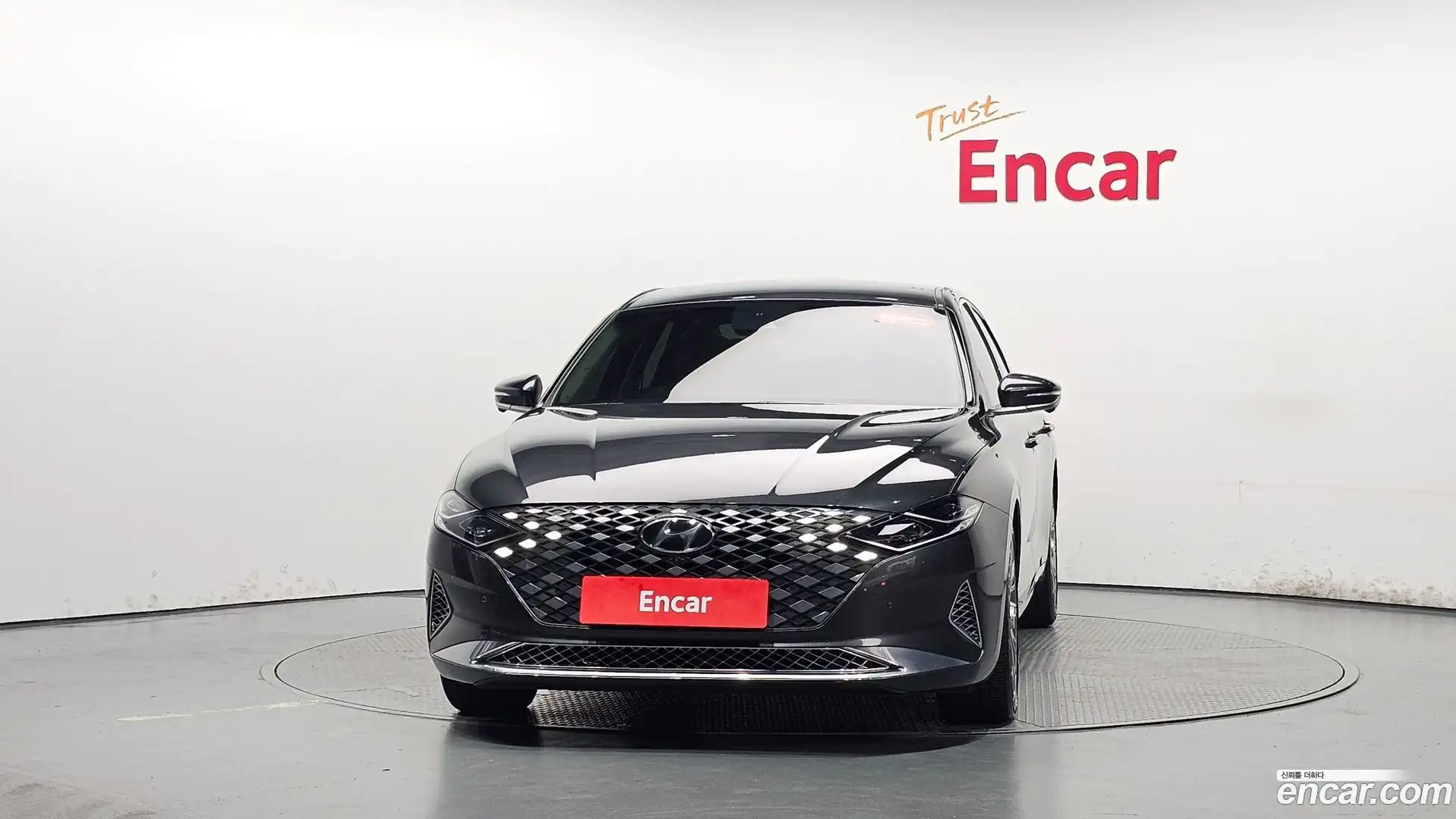 Grandeur Hyundai 2020.5-OUTER-003
