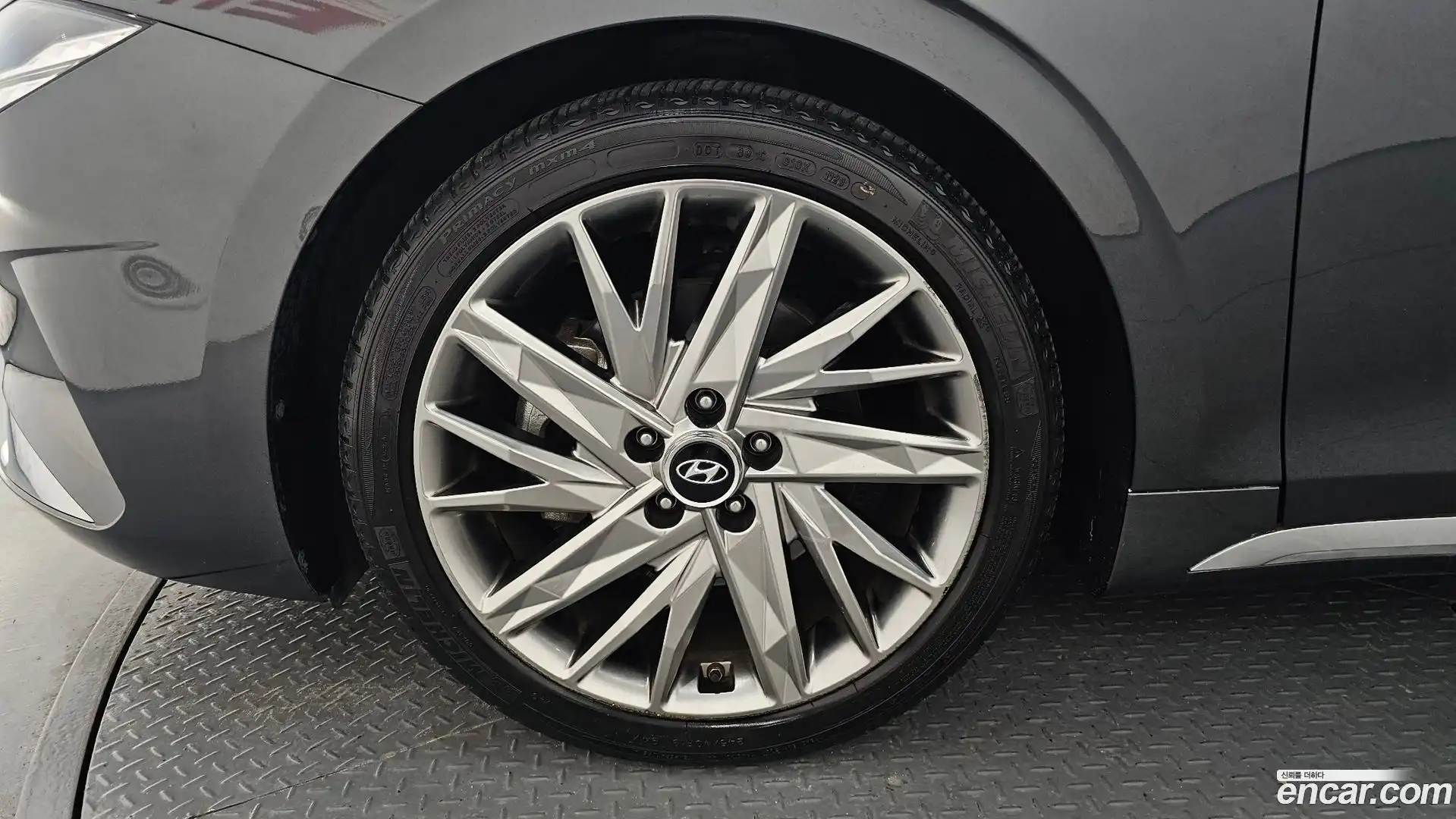Grandeur Hyundai 2020.5-OUTER-005