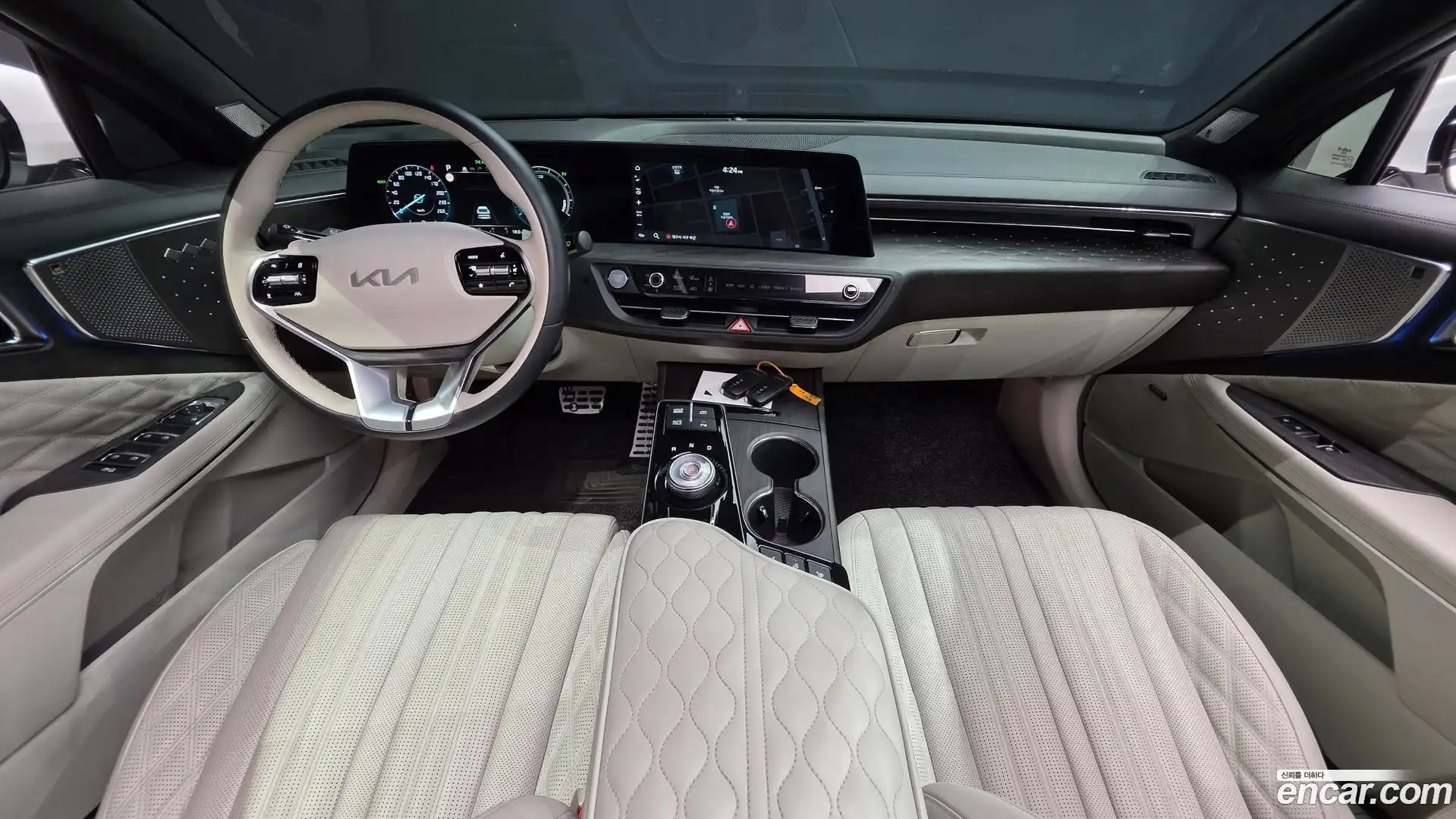 K8 Kia 2023.2-INNER-007