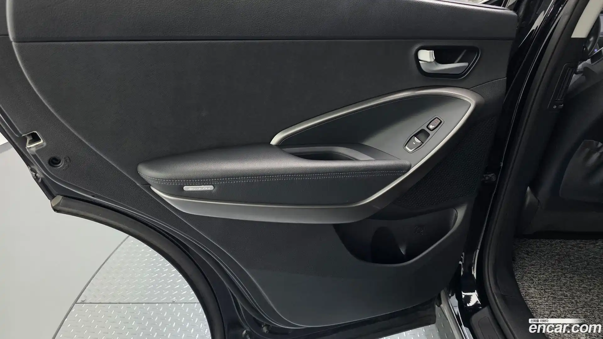 Santafe Hyundai 2016.4-INNER-035