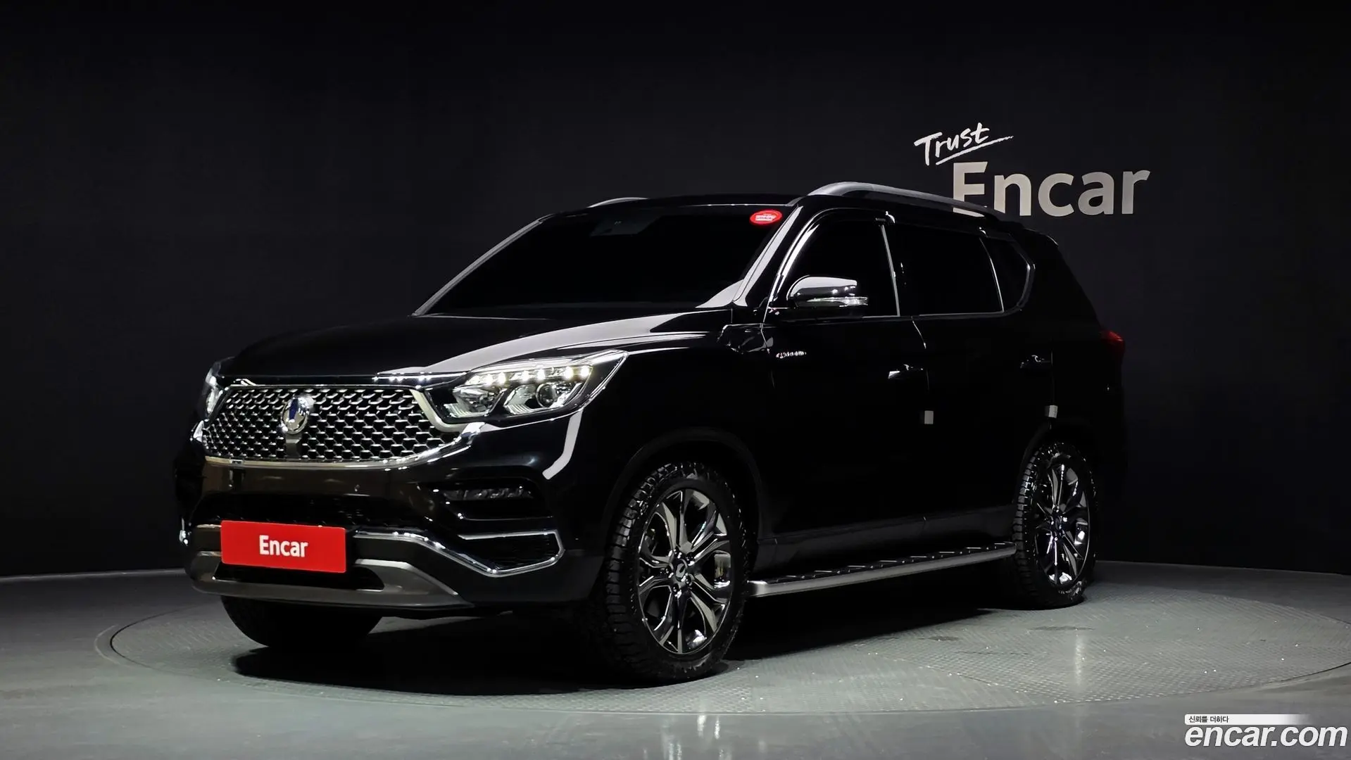 Main__Slider__Photo:Rexton KG Mobility 2020.6-0