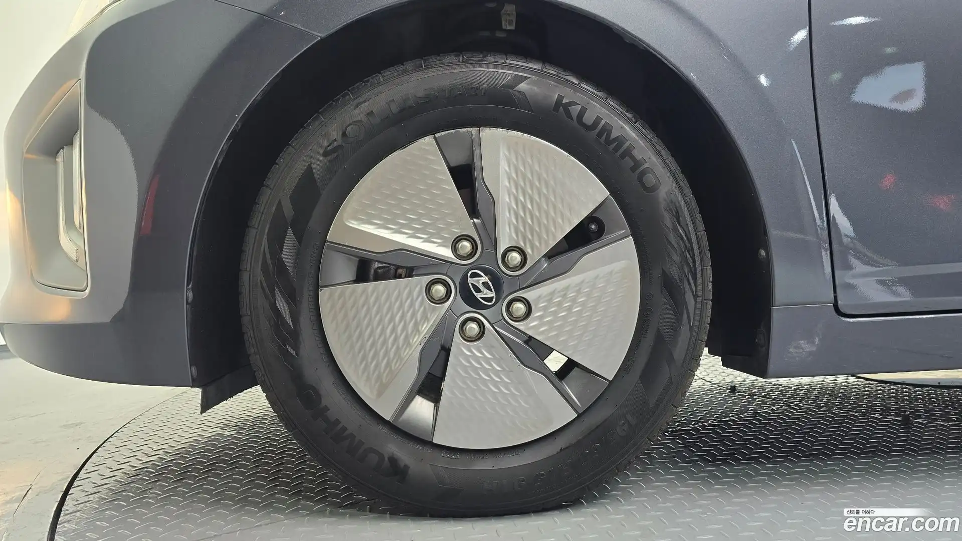 Ioniq Hyundai 2019.1-OUTER-005