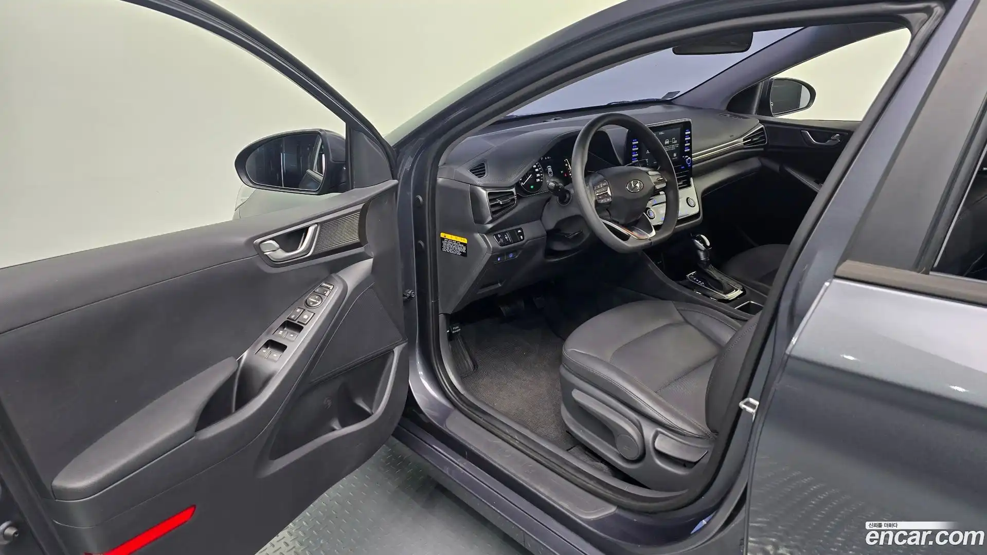 Ioniq Hyundai 2019.1-OPTION-015