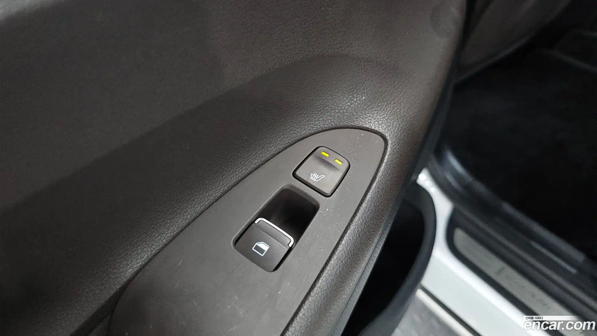 Grandeur Hyundai 2017.2-OPTION-023