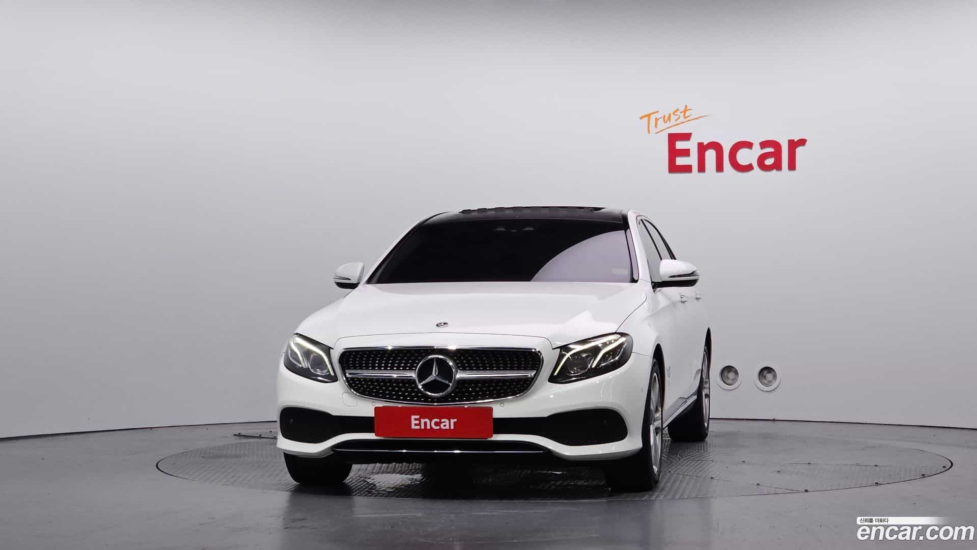E-Class Mercedes-Benz 2017.5-OUTER-003