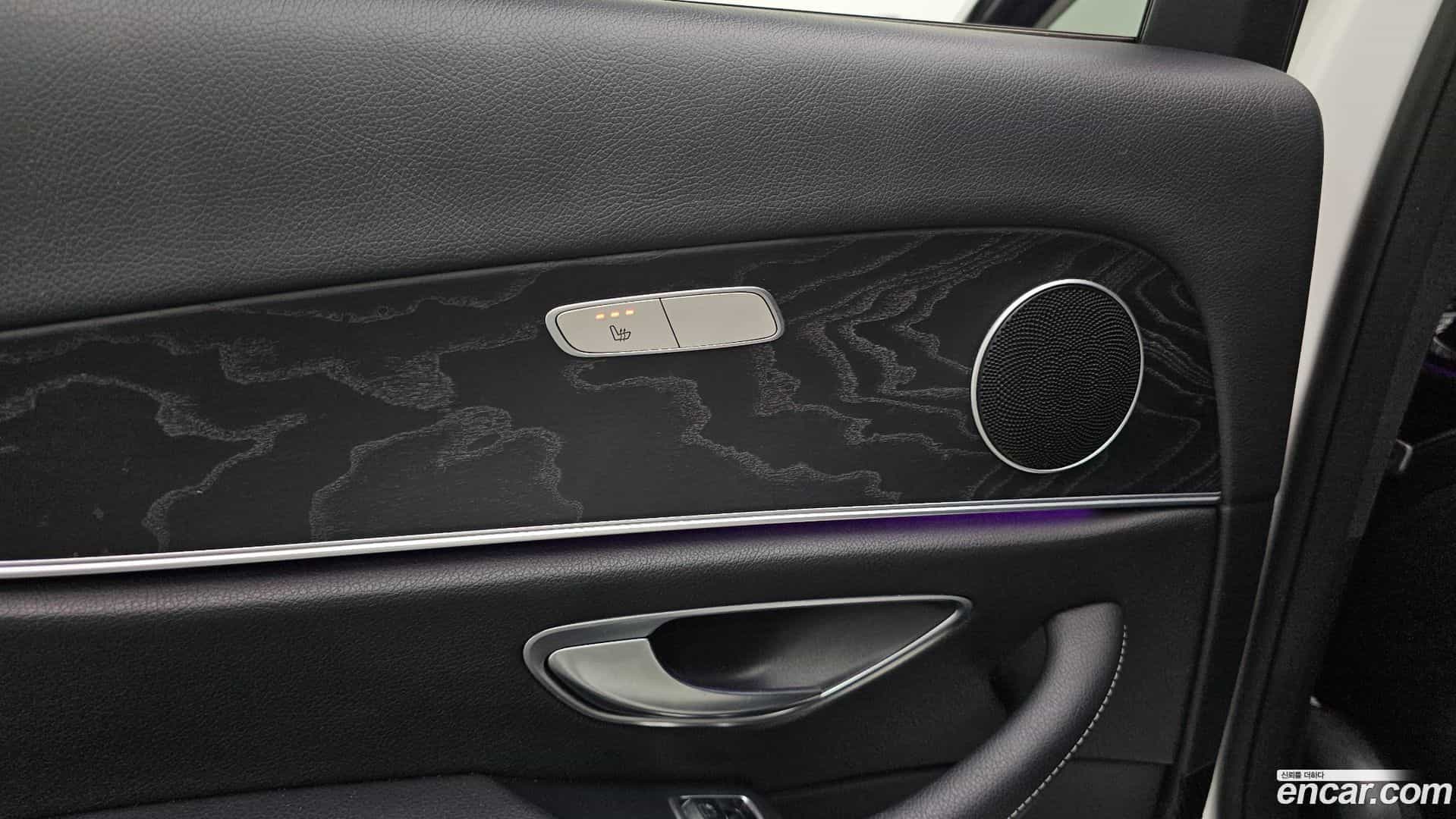 E-Class Mercedes-Benz 2017.5-OPTION-023