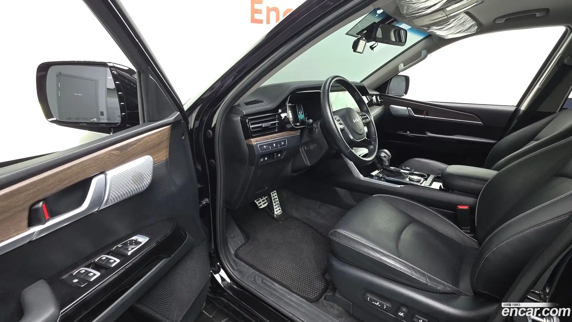Mohave Kia 2024.0-INNER-010