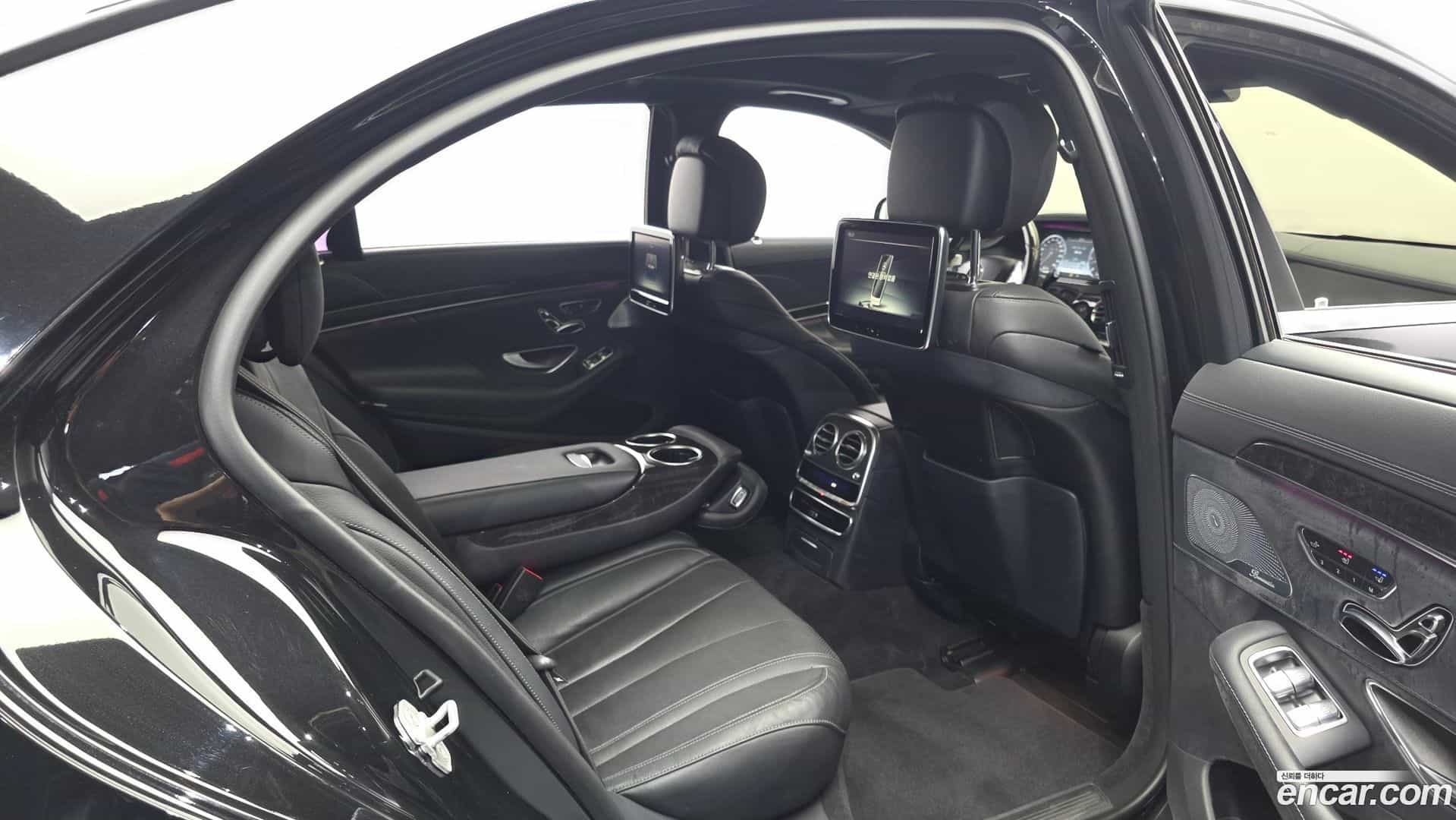 S-Class Mercedes-Benz 2017.5-OPTION-015