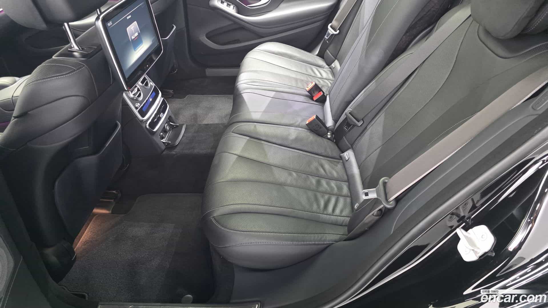 S-Class Mercedes-Benz 2017.5-OPTION-016