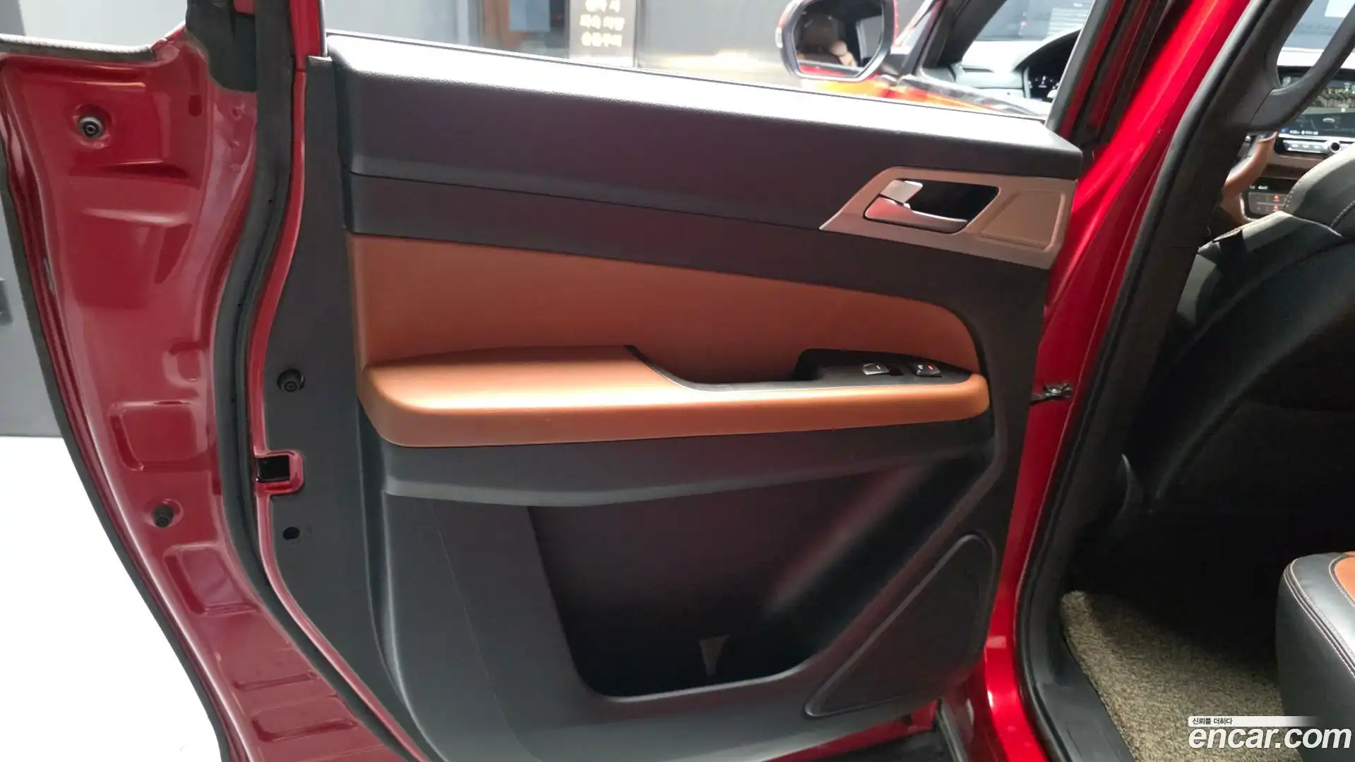 Rexton KG Mobility 2018.5-INNER-035