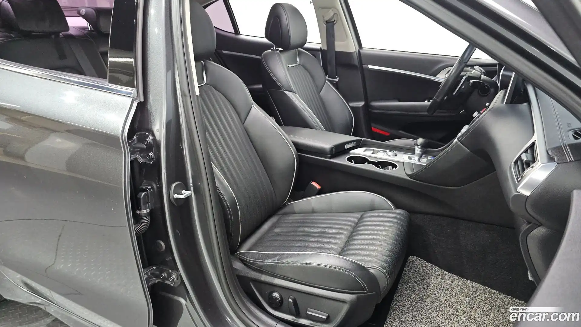 G70 Genesis 2018.7-OPTION-016