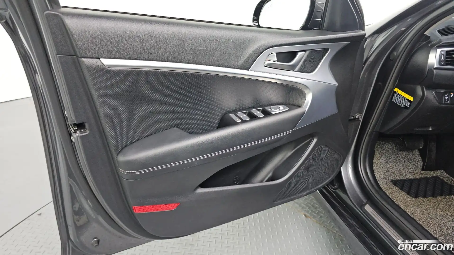G70 Genesis 2018.7-INNER-034