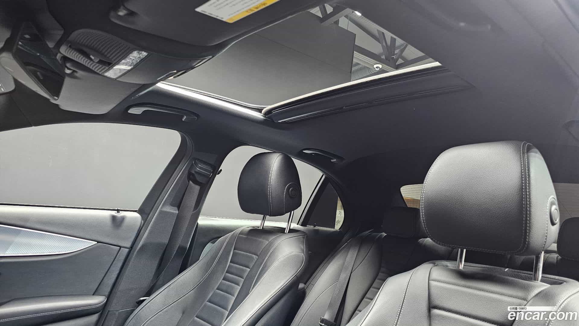 E-Class Mercedes-Benz 2020.4-OPTION-021