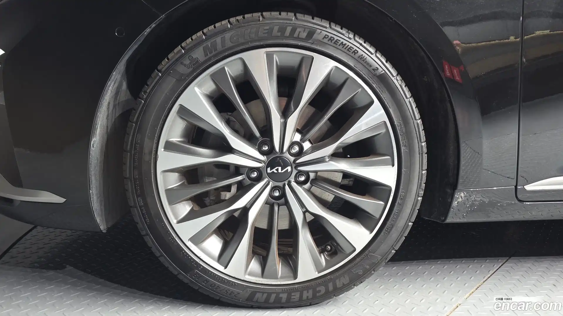 K8 Kia 2022.1-OUTER-005