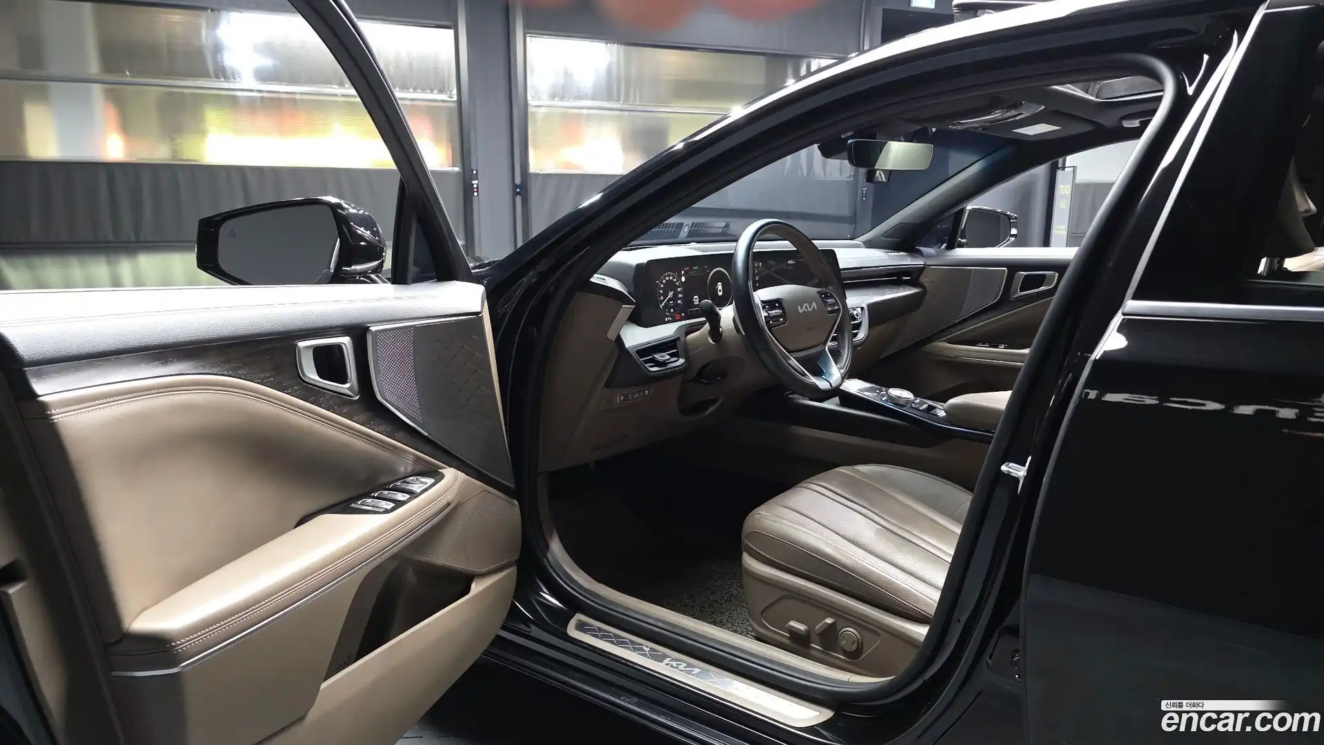K8 Kia 2022.1-INNER-010