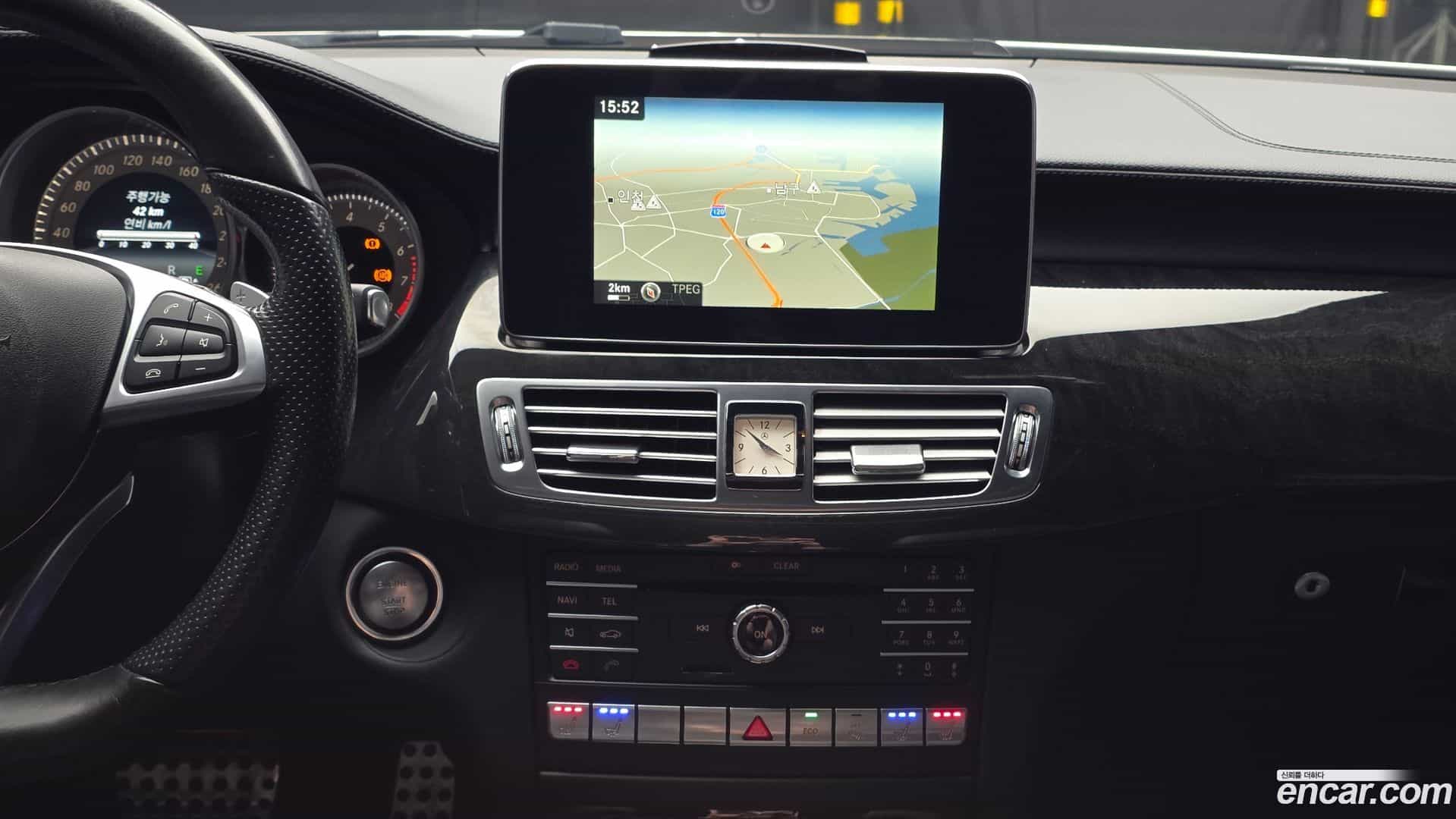 CLS-Class Mercedes-Benz 2015.4-OPTION-018