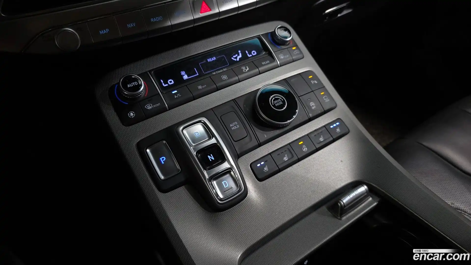 Palisade Hyundai 2021.3-INNER-009
