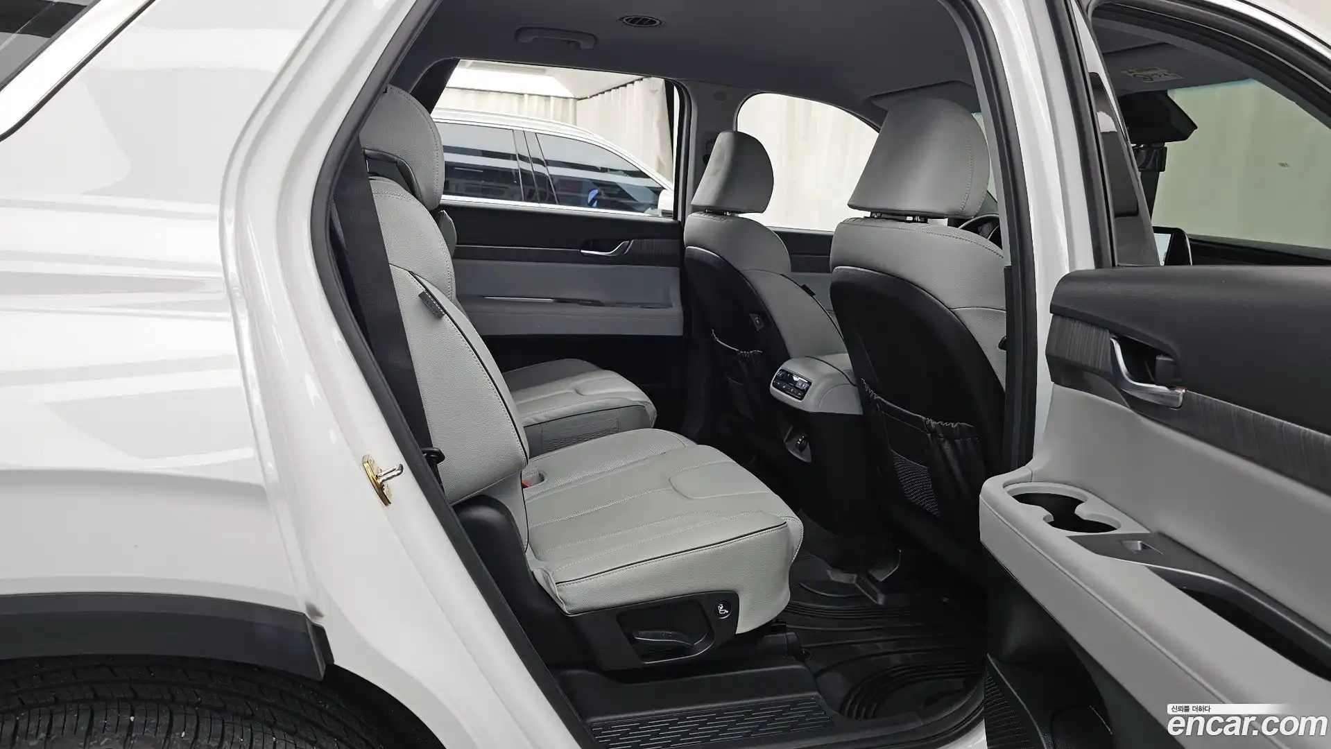 Palisade Hyundai 2023.7-OPTION-016