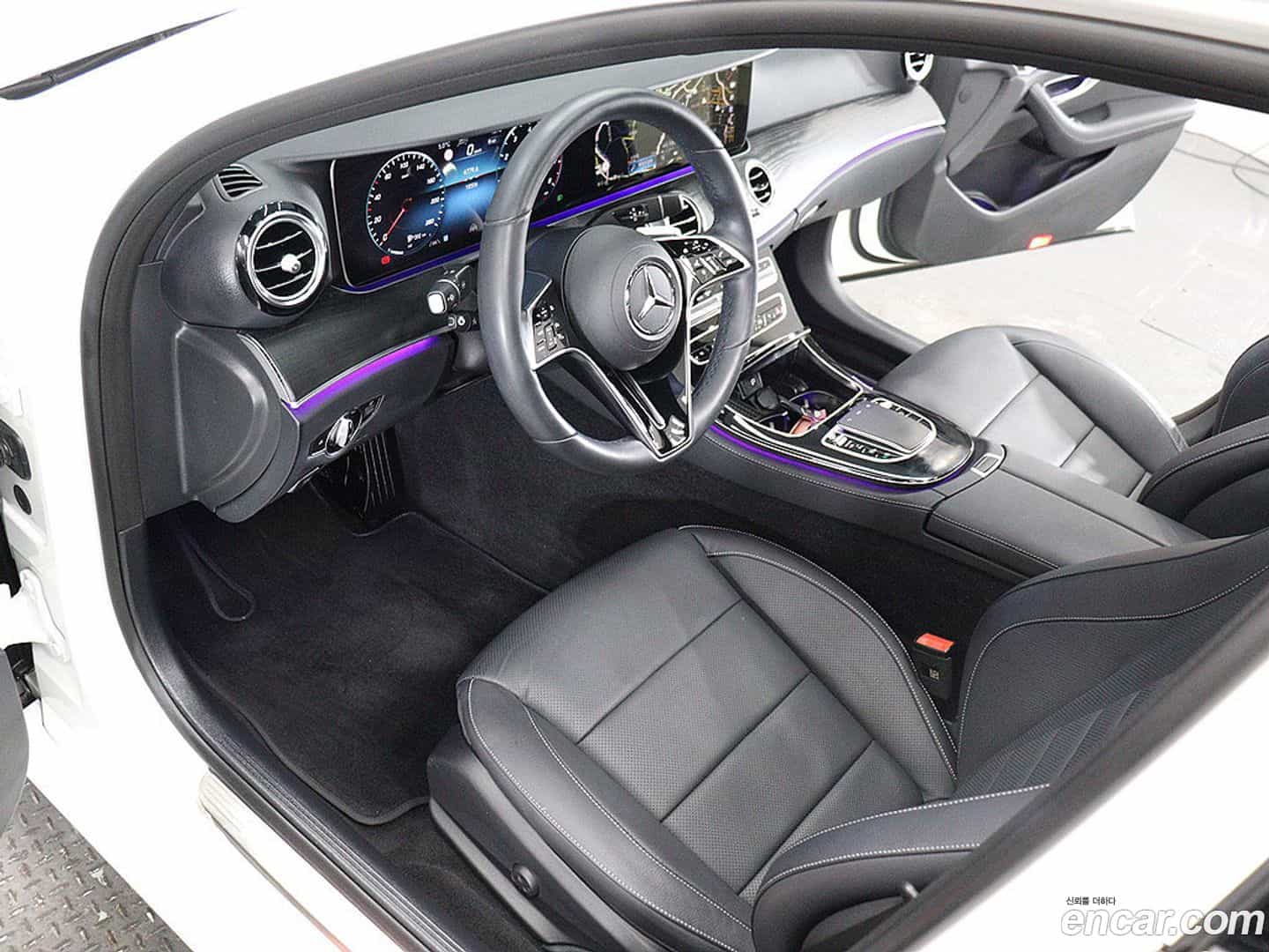 E-Class Mercedes-Benz 2023.5-OPTION-015