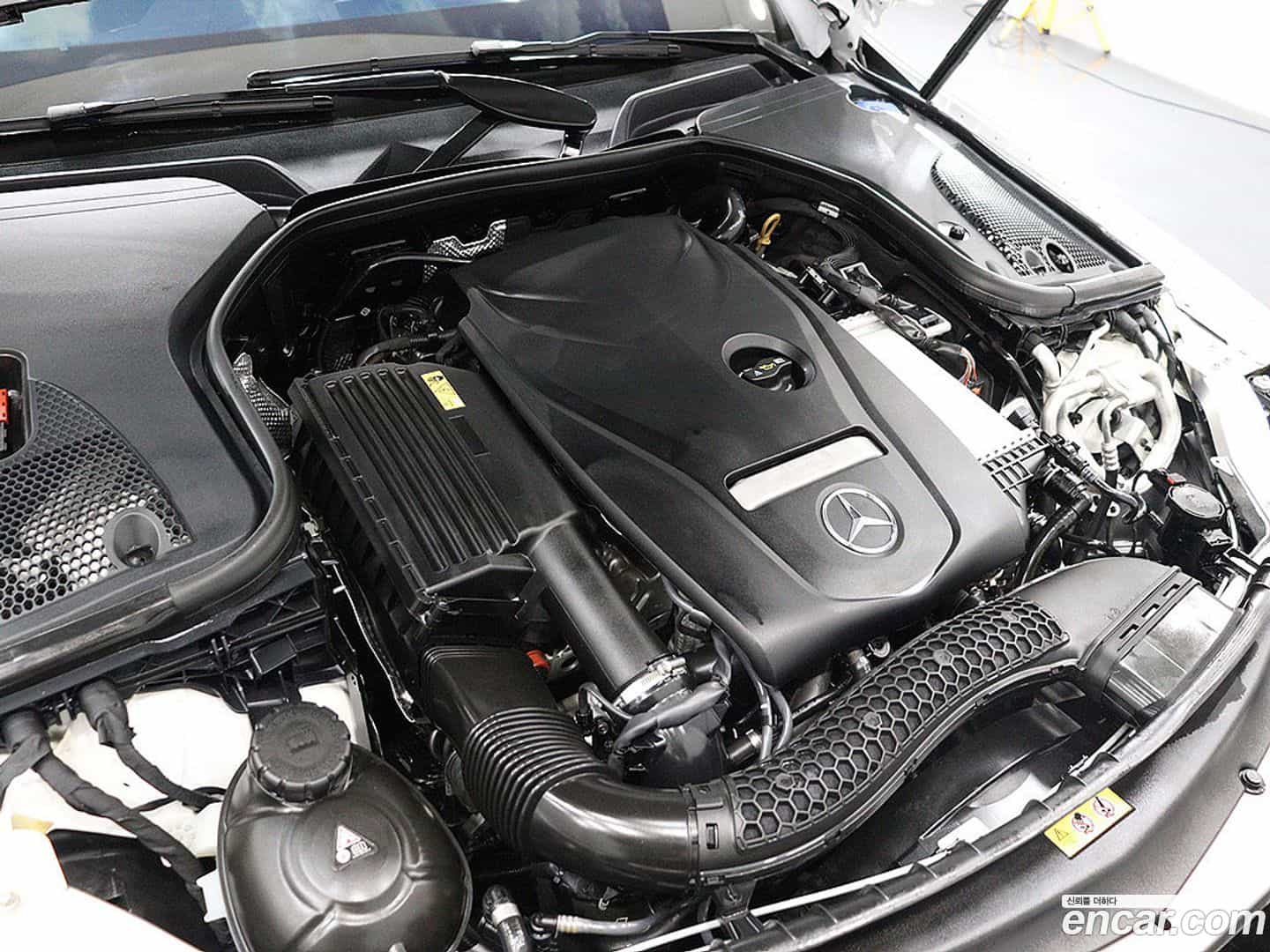 E-Class Mercedes-Benz 2023.5-OPTION-017