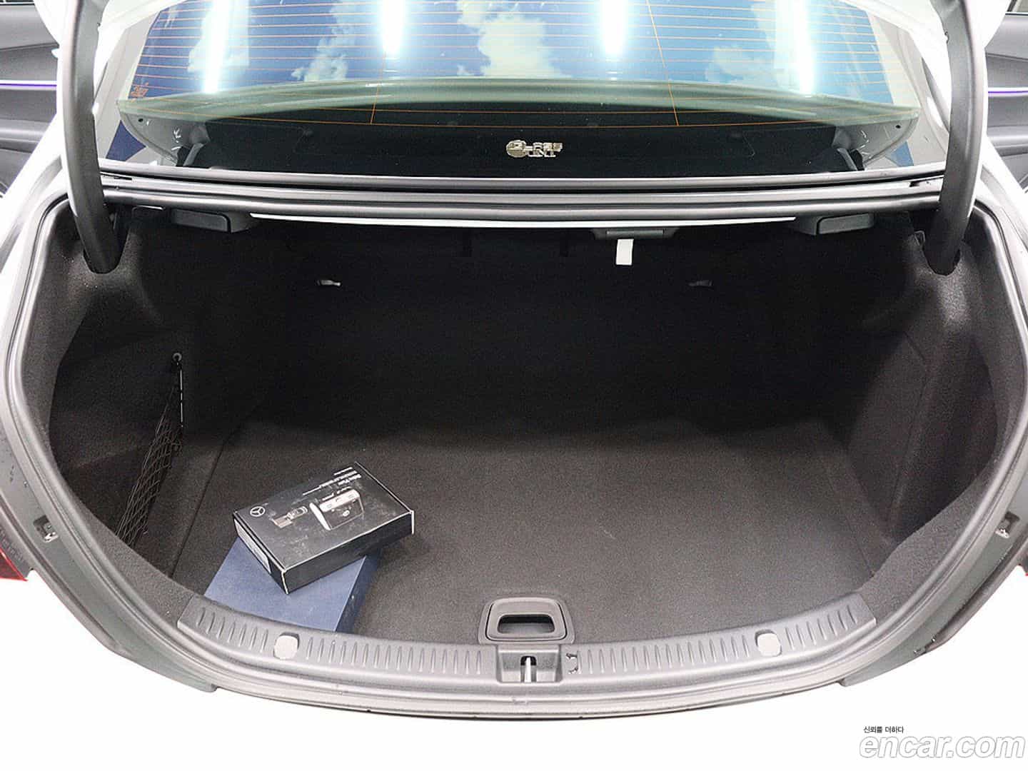 E-Class Mercedes-Benz 2023.5-OPTION-019