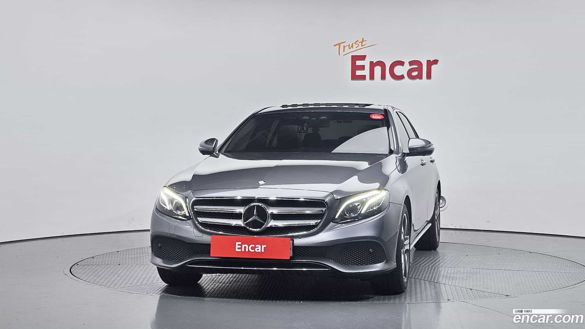 E-Class Mercedes-Benz 2017.3-OUTER-003