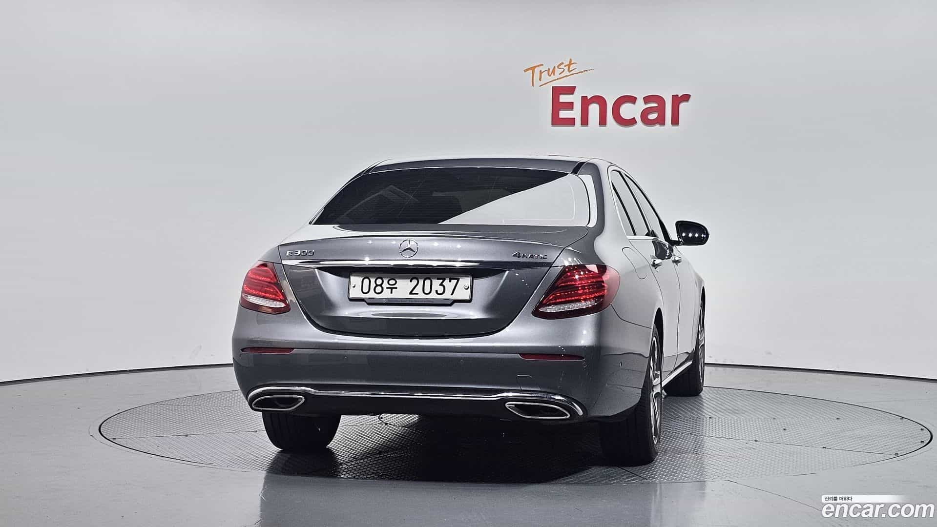 E-Class Mercedes-Benz 2017.3-OUTER-004