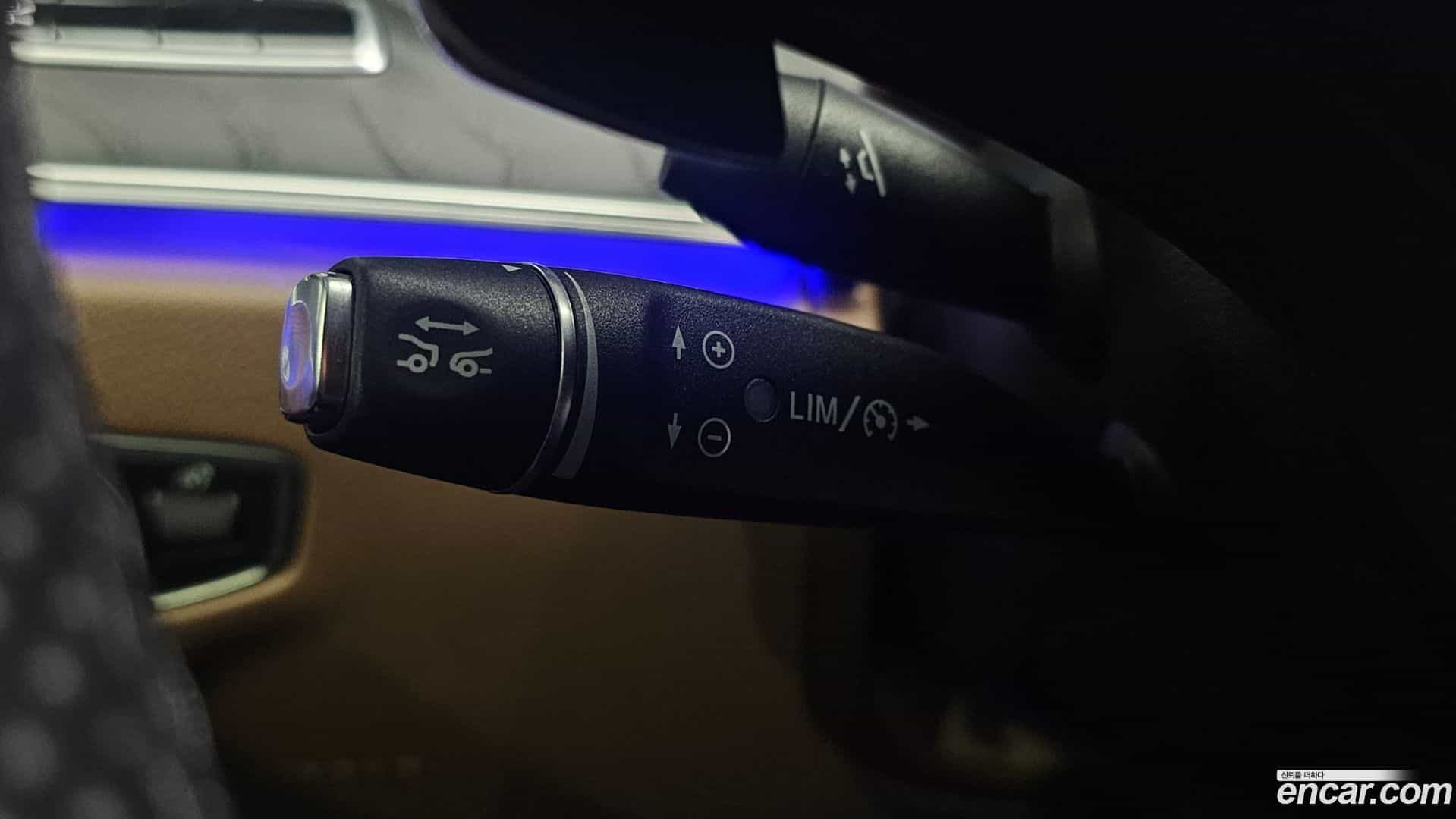 E-Class Mercedes-Benz 2017.3-OPTION-021