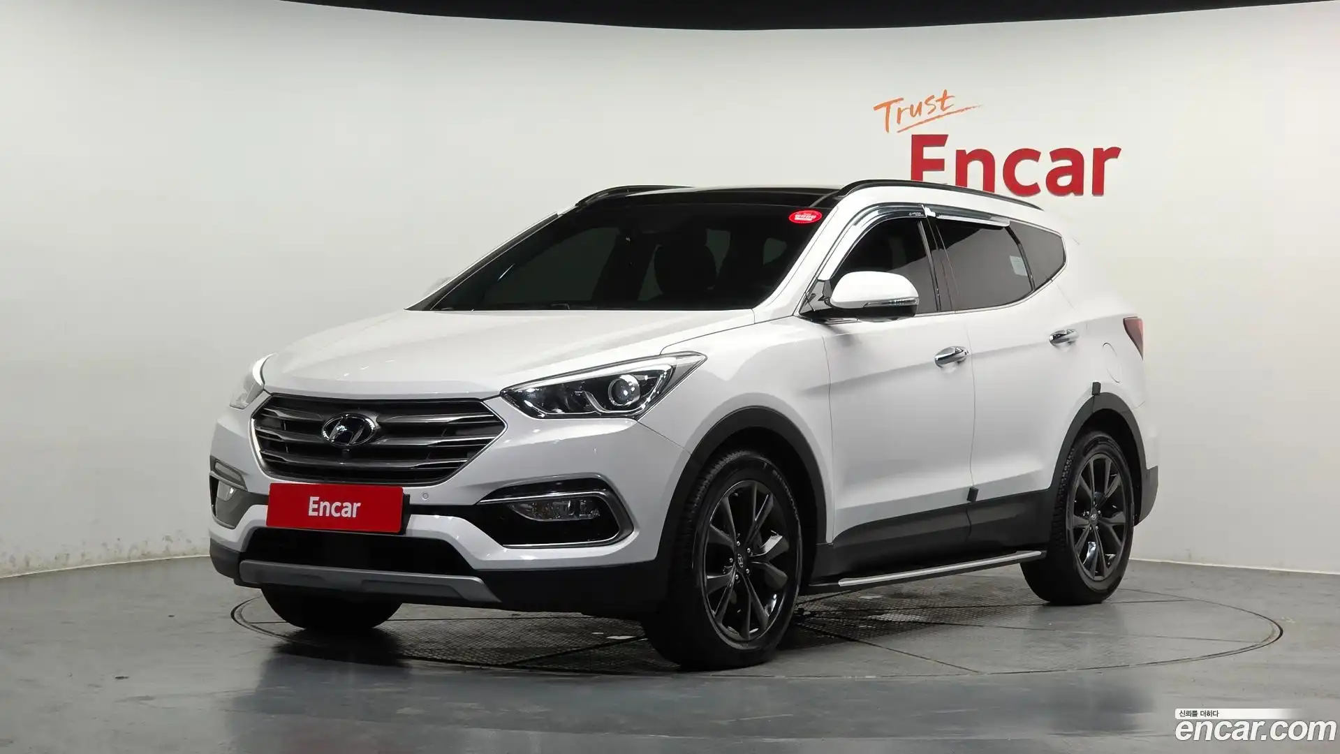 Santafe Hyundai 2015.11-OUTER-001