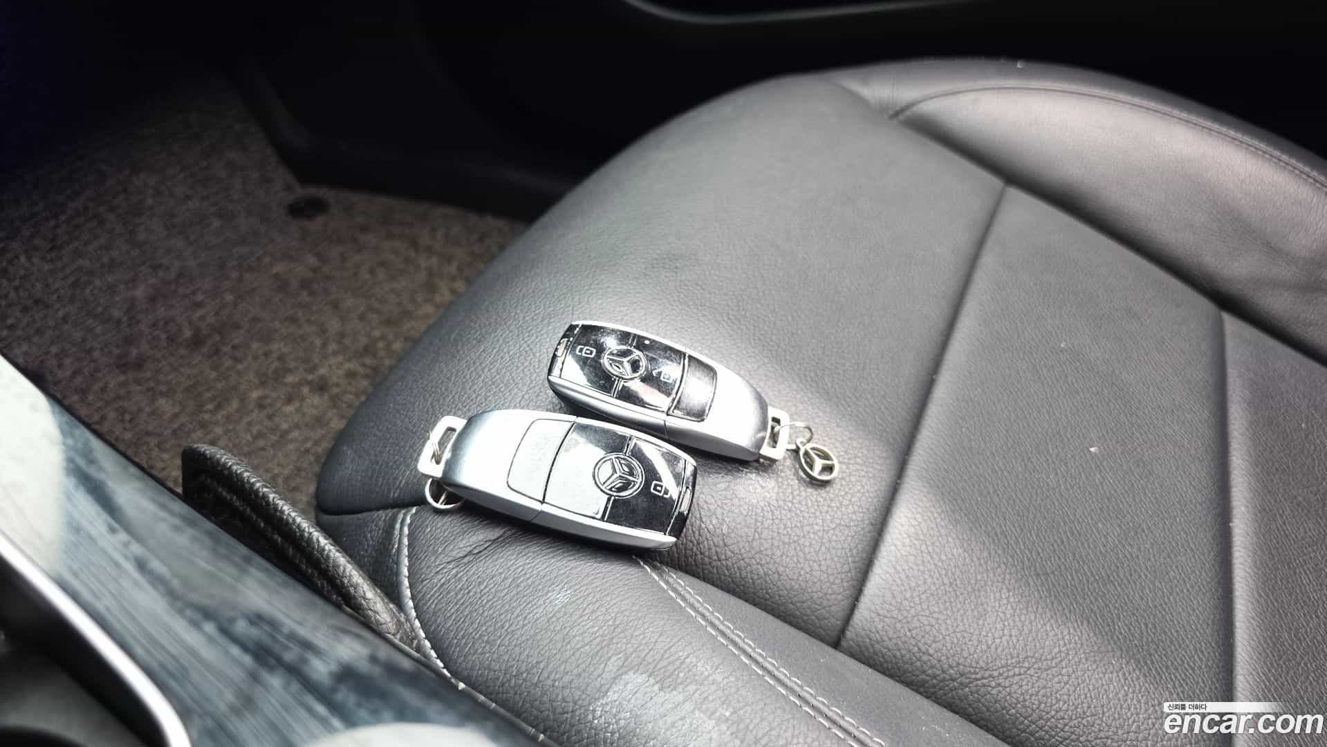 E-Class Mercedes-Benz 2018.2-OPTION-045