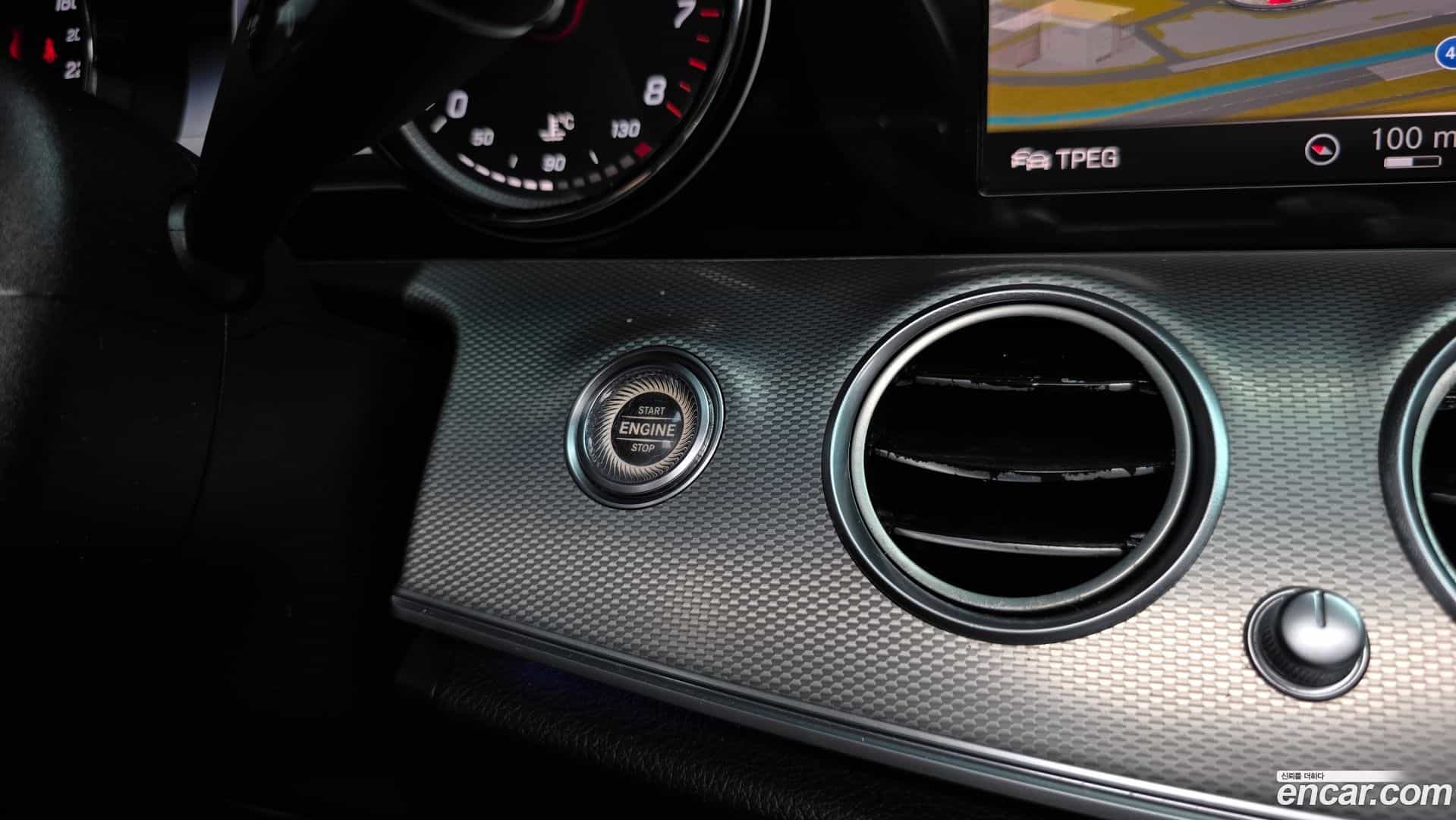 E-Class Mercedes-Benz 2018.2-OPTION-047