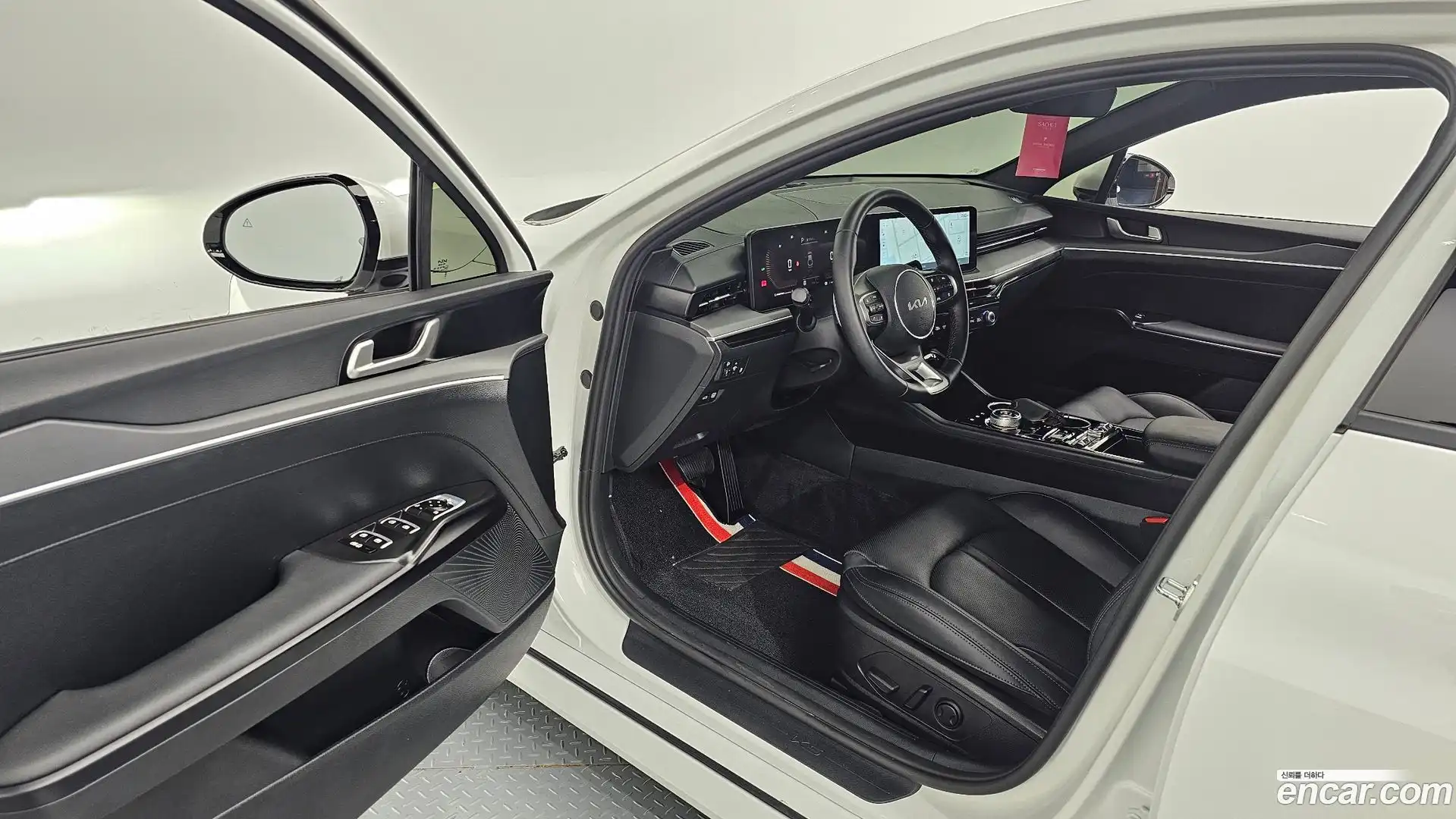 K5 Kia 2025.10-INNER-010