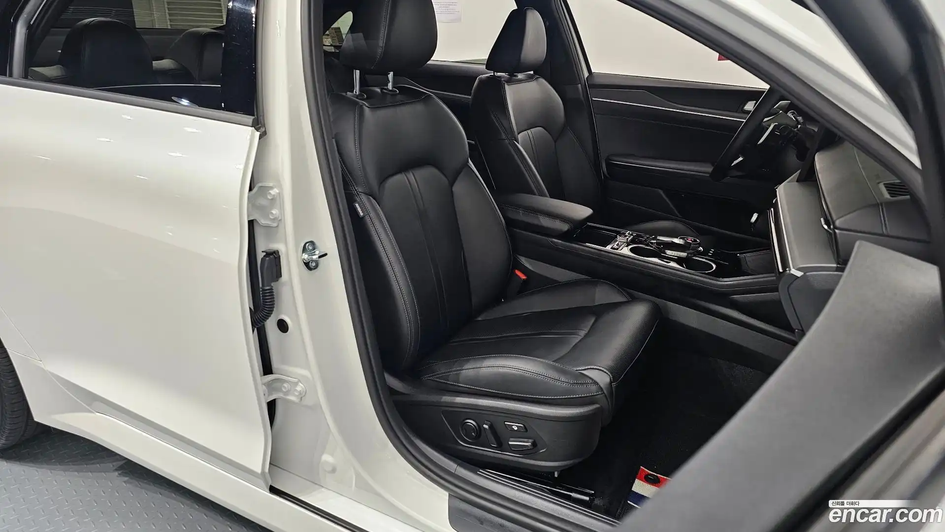 K5 Kia 2025.10-OPTION-016