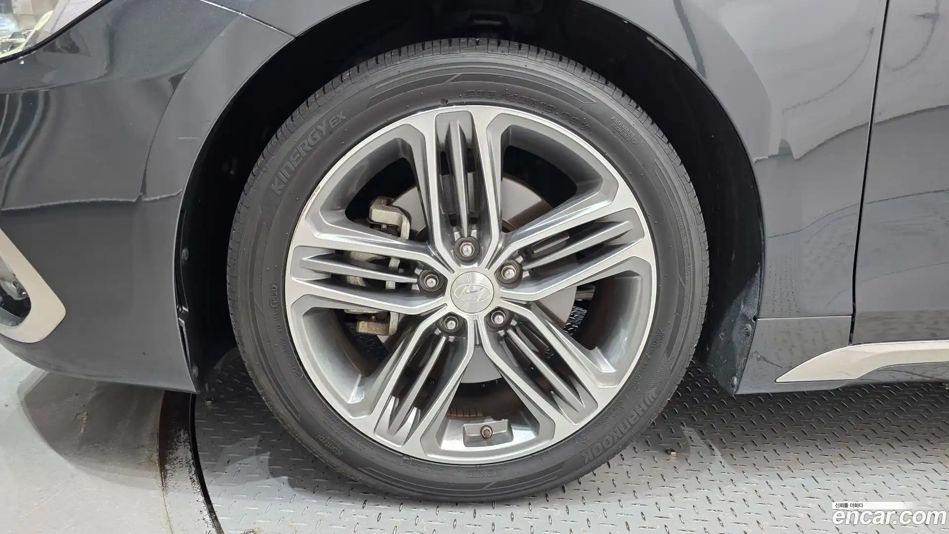 Grandeur Hyundai 2017.0-OUTER-005