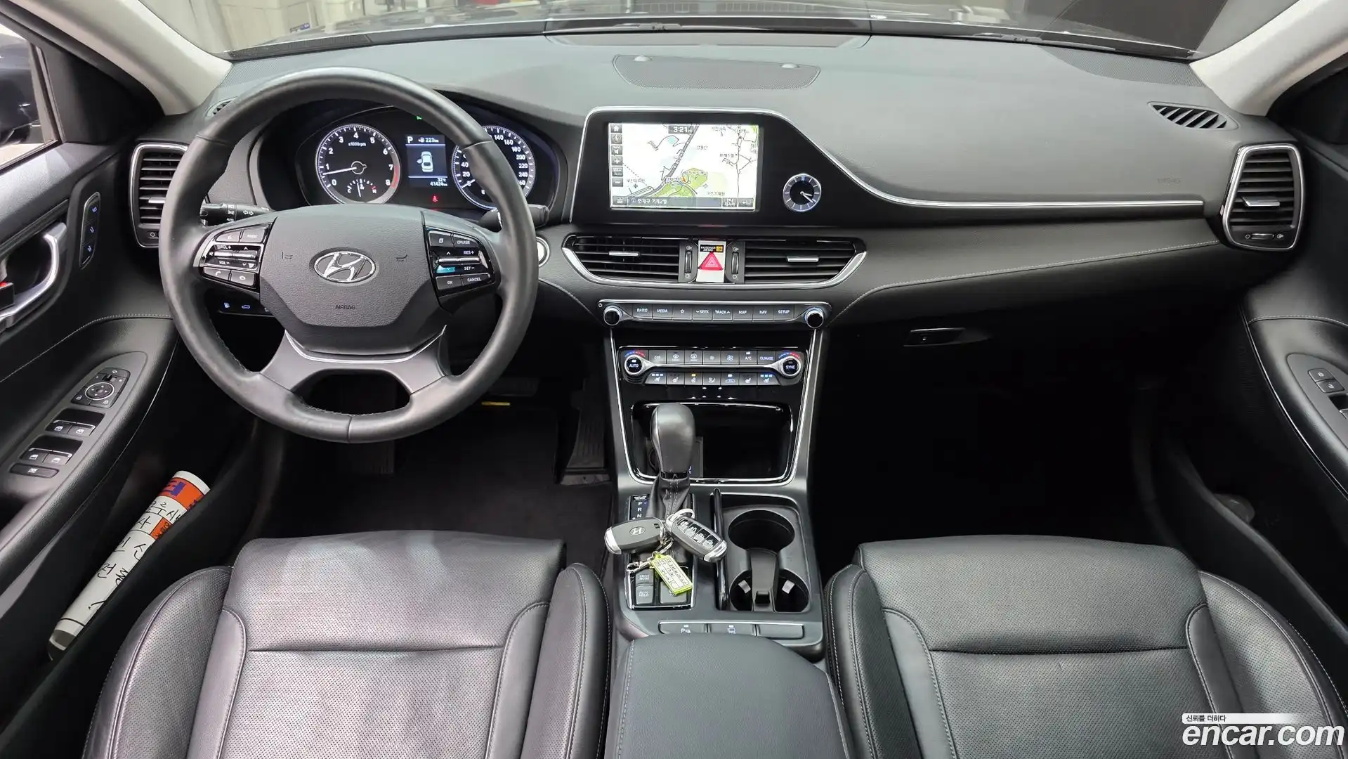 Grandeur Hyundai 2017.0-INNER-007