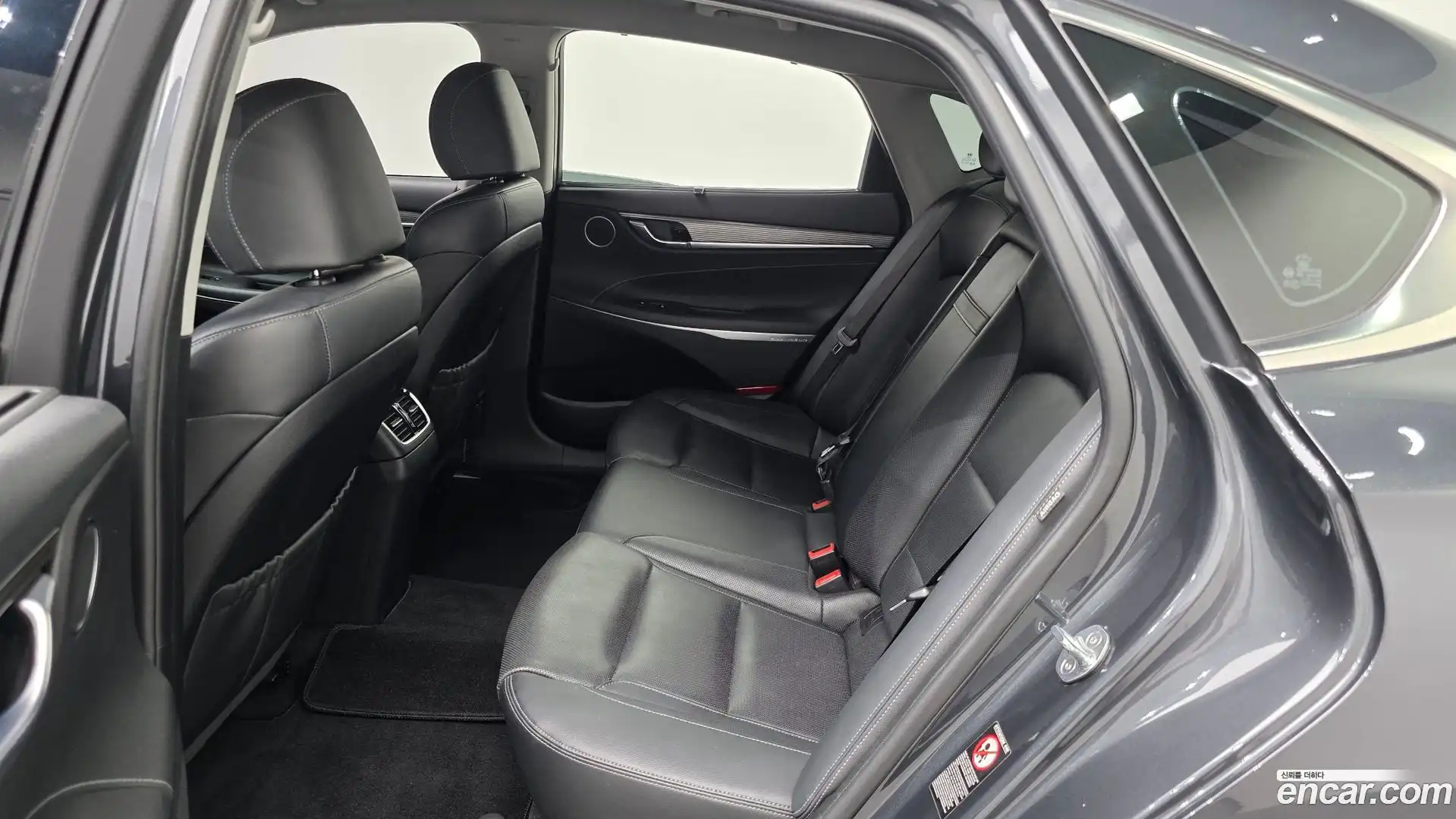 Grandeur Hyundai 2017.0-OPTION-016