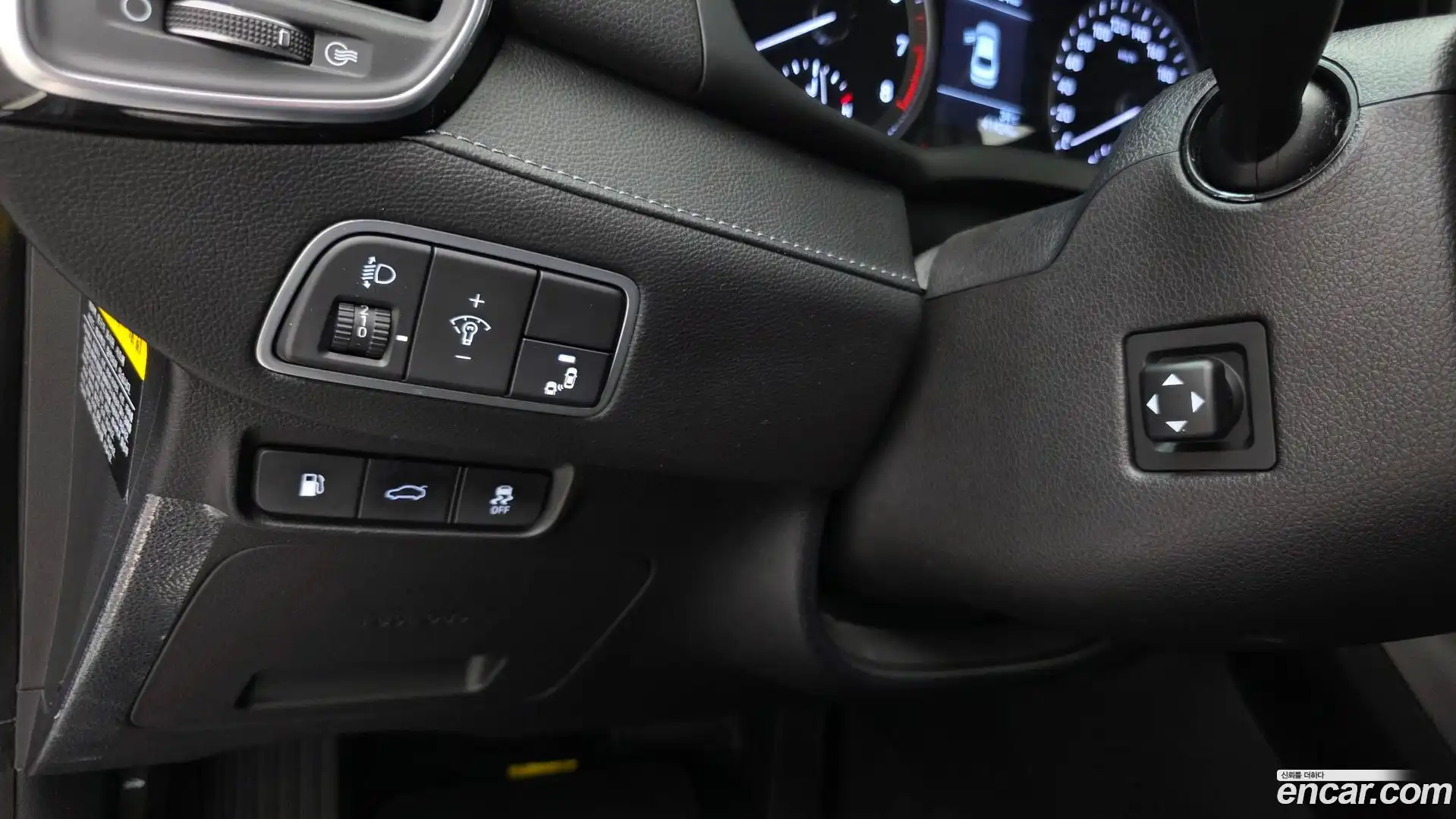 Grandeur Hyundai 2017.0-OPTION-019