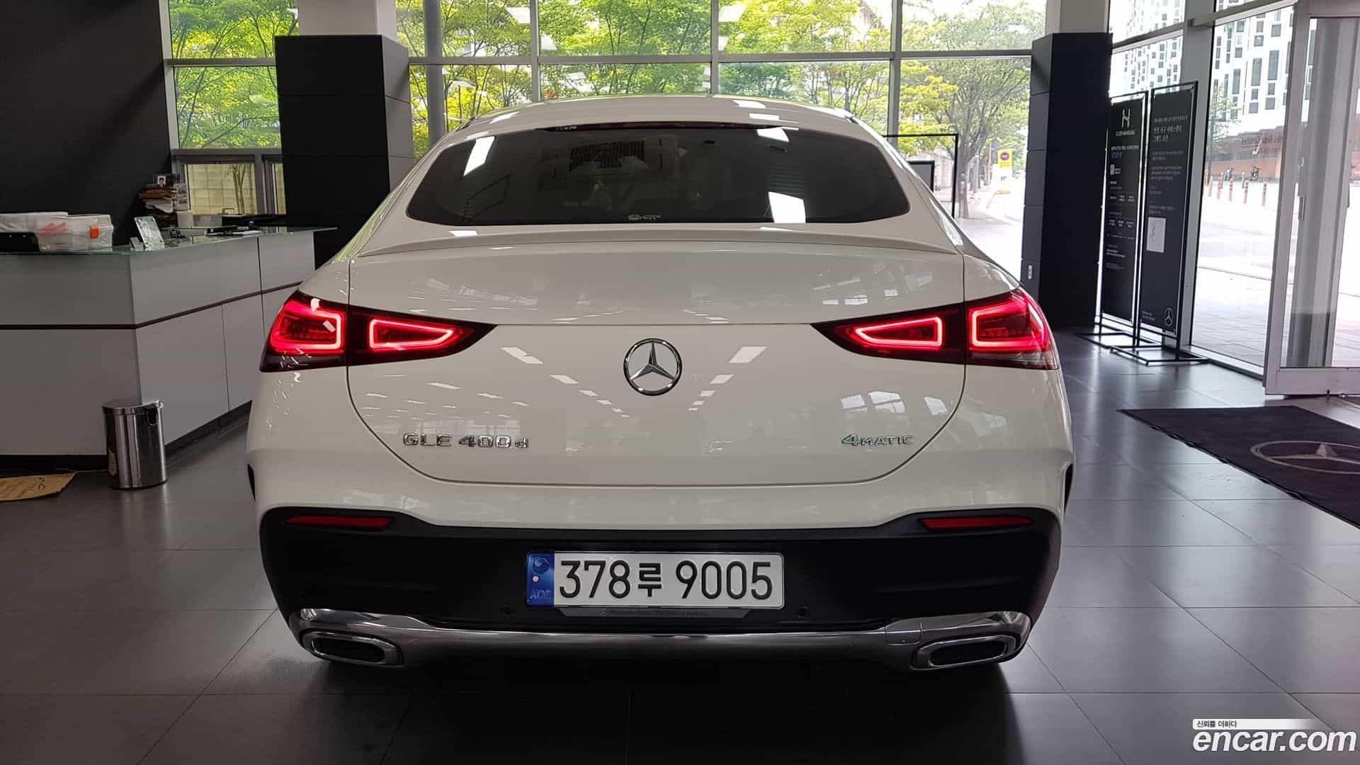 GLE-Class Mercedes-Benz 2023.4-OUTER-004