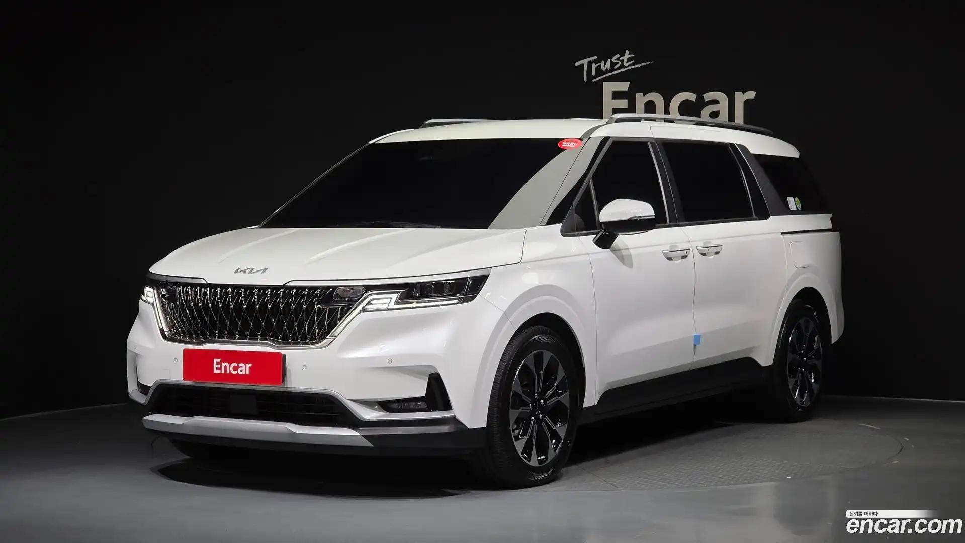 Canival Kia 2022.5-OUTER-001