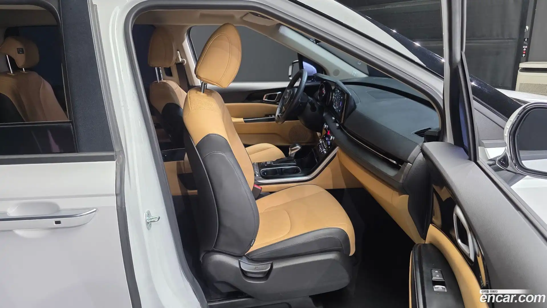 Canival Kia 2022.5-OPTION-015