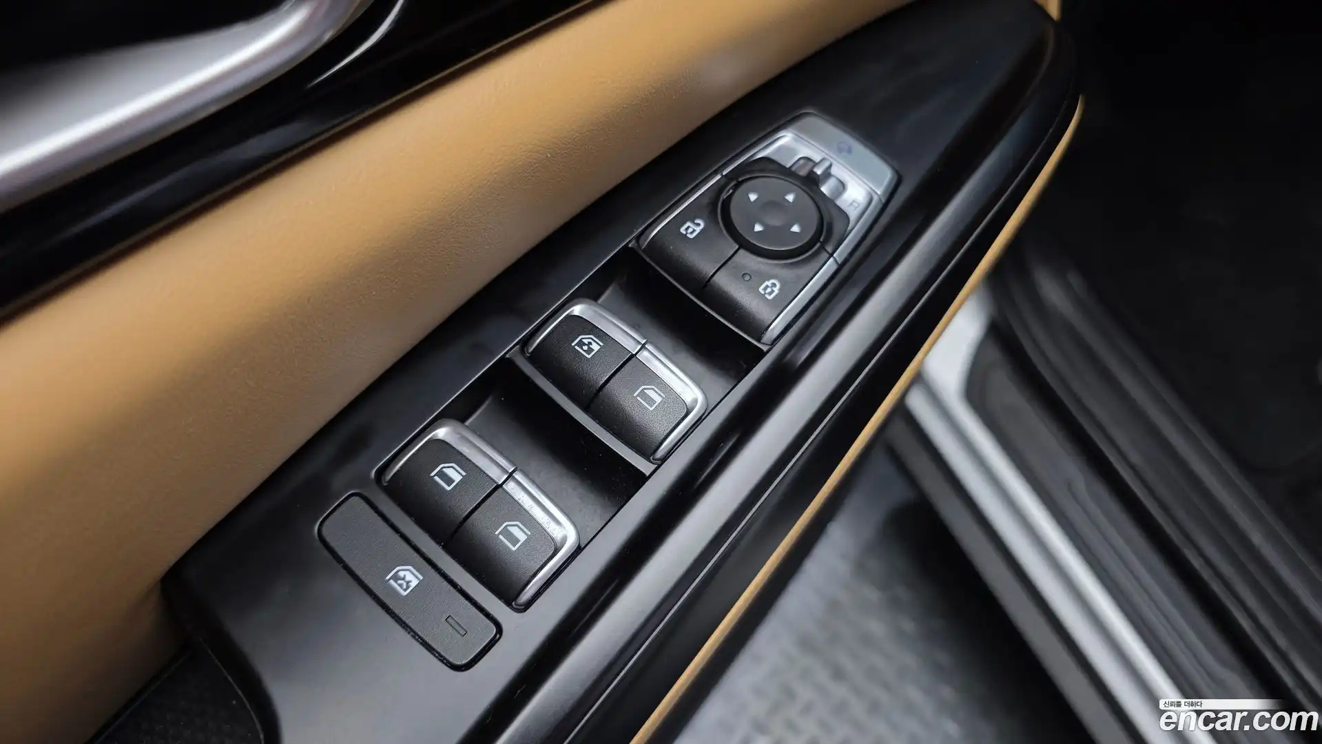 Canival Kia 2022.5-OPTION-017
