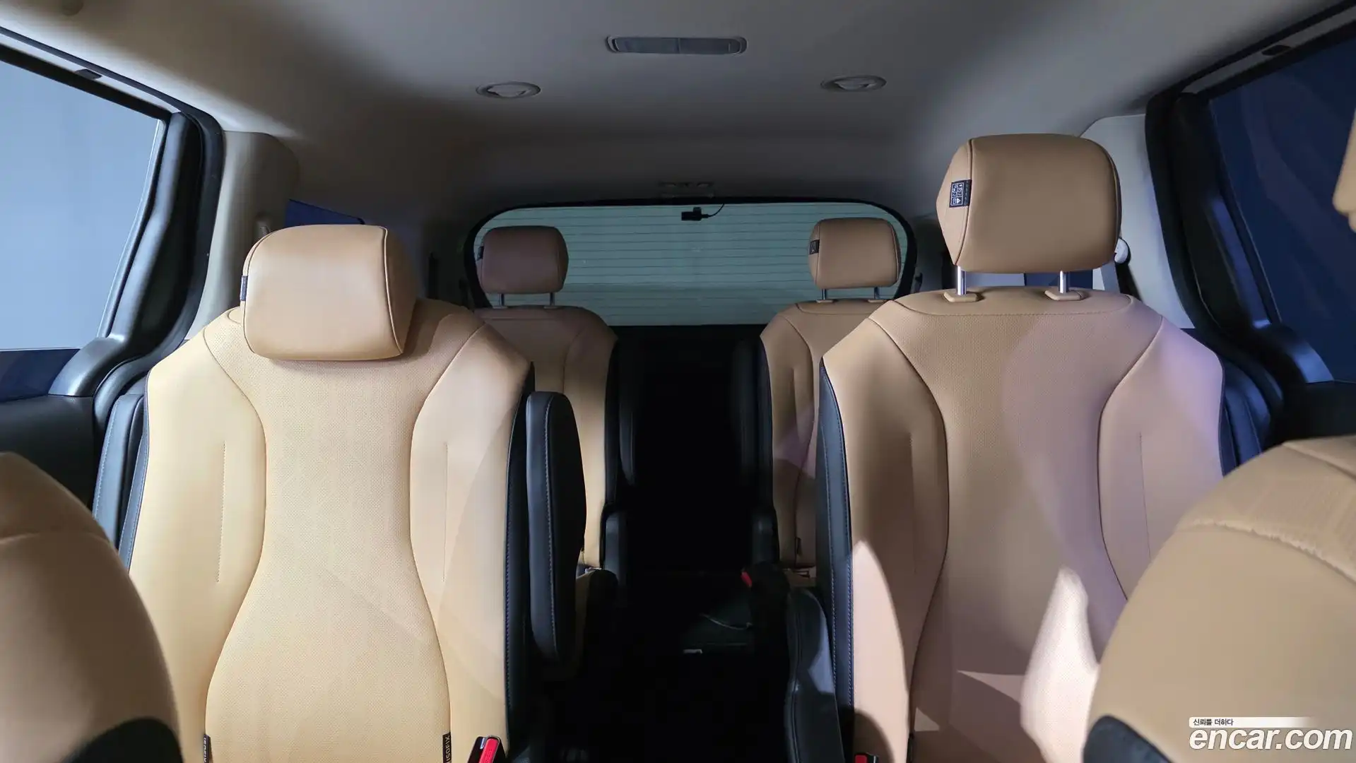 Canival Kia 2022.5-OPTION-046