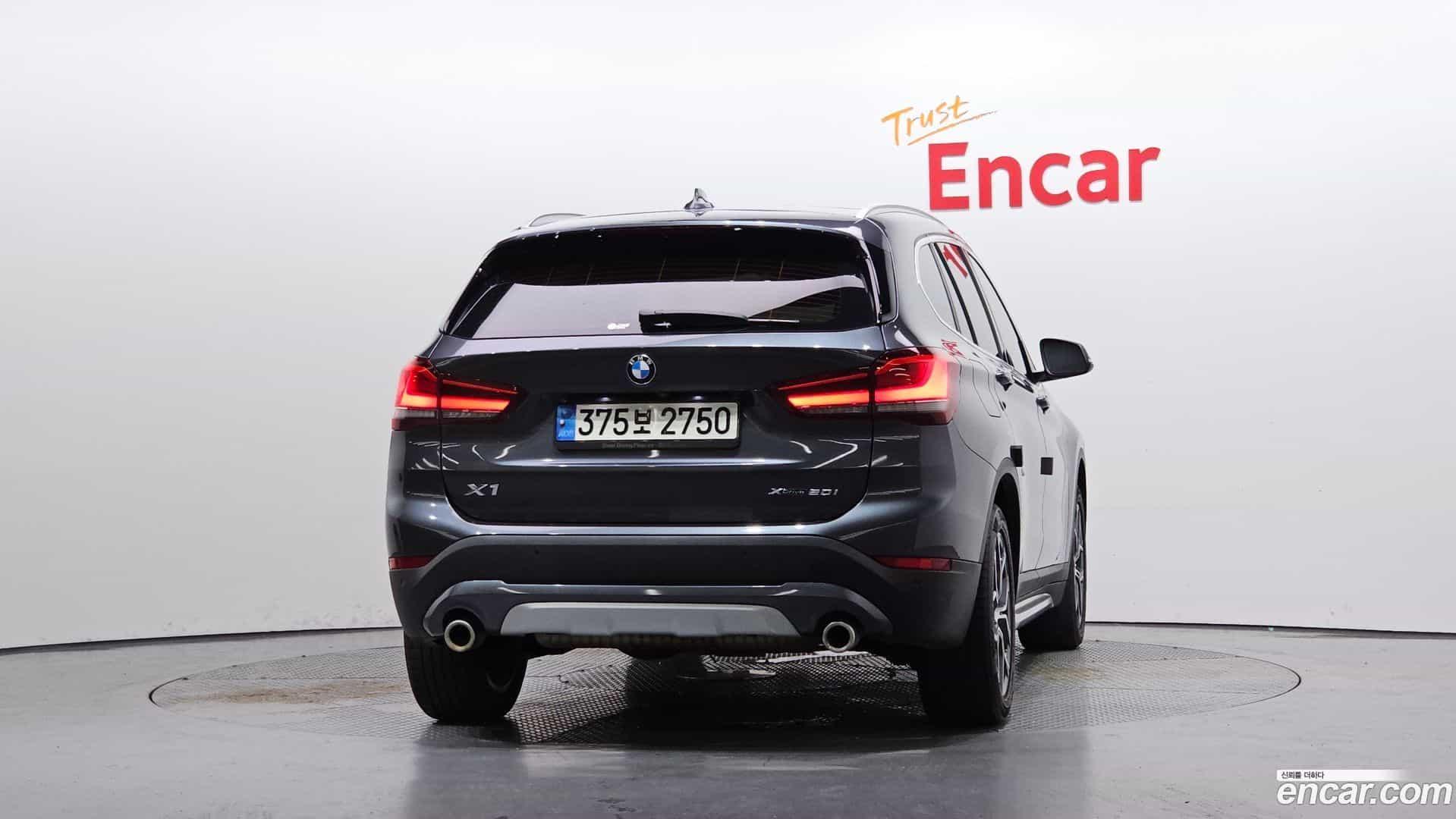 X1 BMW 2021.0-OUTER-004