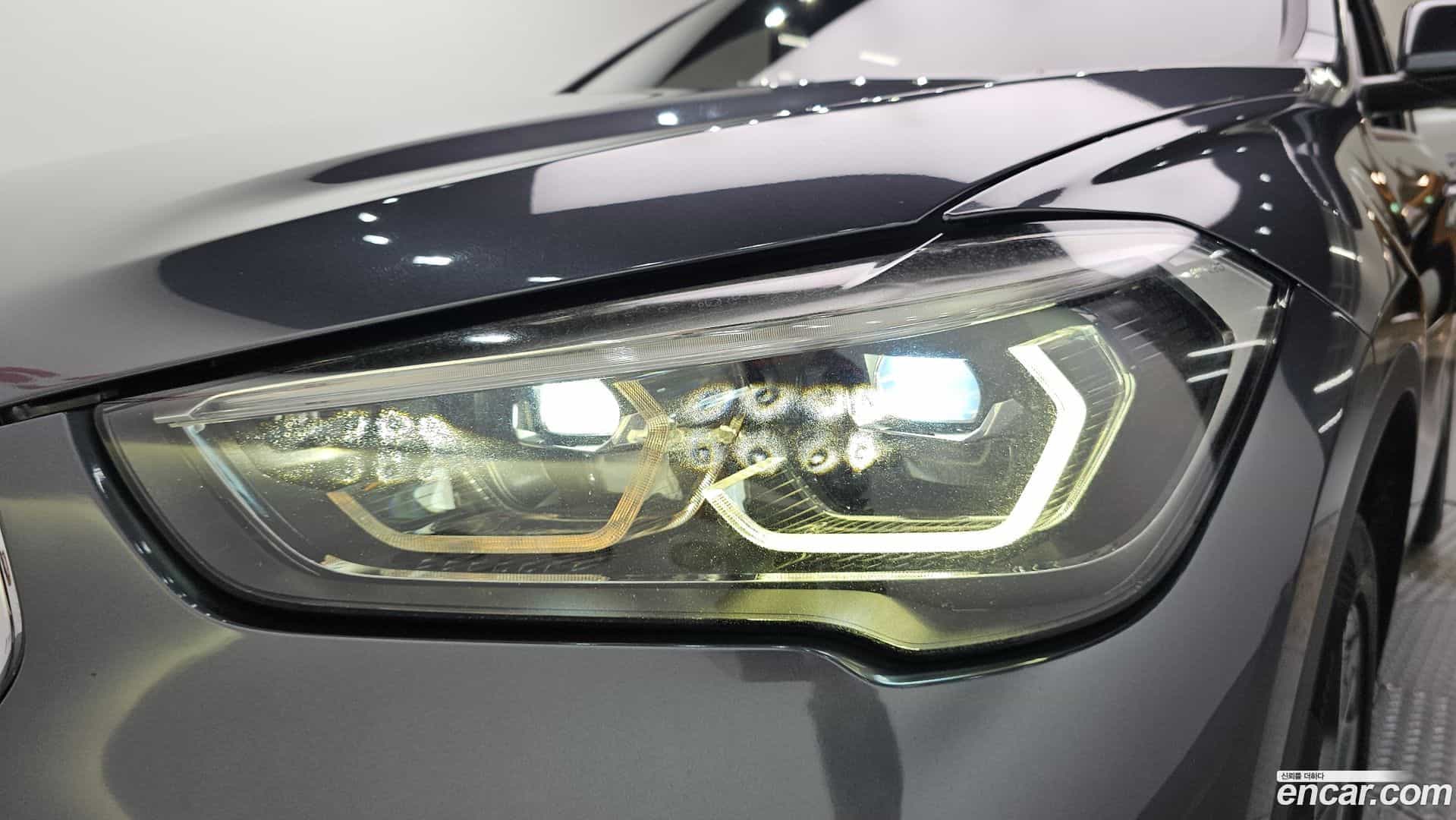 X1 BMW 2021.0-OUTER-032