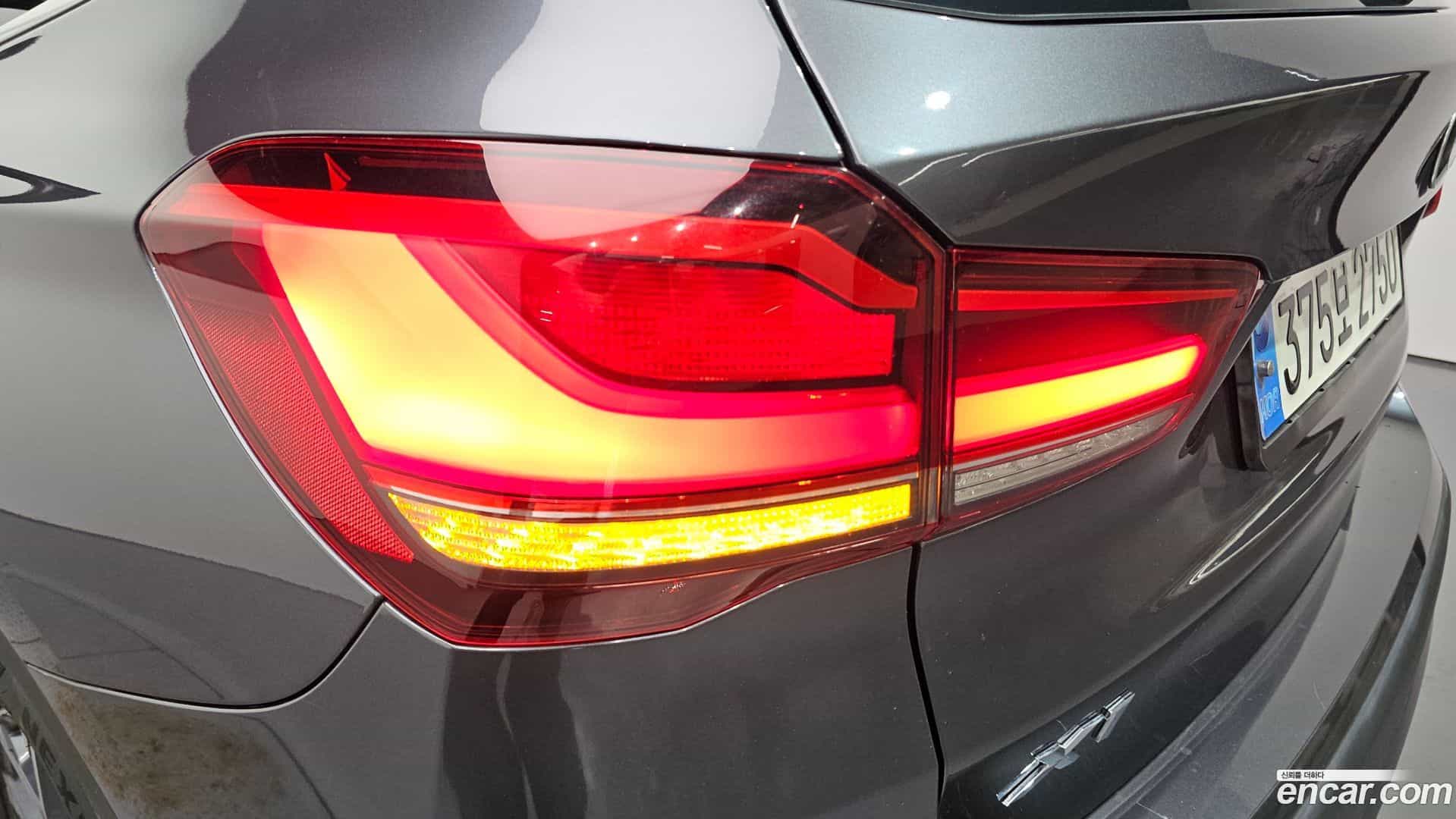 X1 BMW 2021.0-OUTER-033