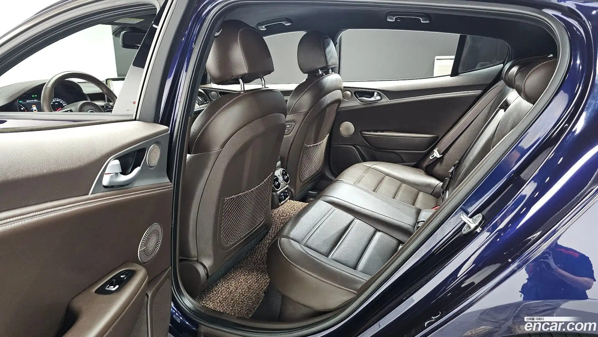 Stinger Kia 2019.3-OPTION-015