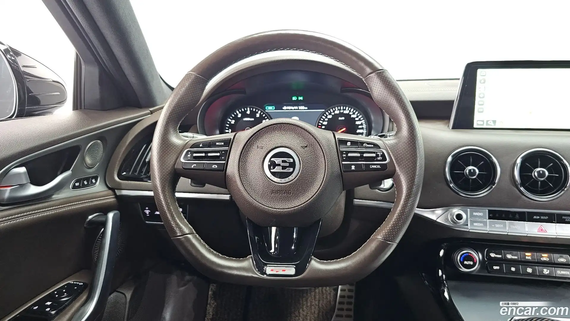 Stinger Kia 2019.3-OPTION-016