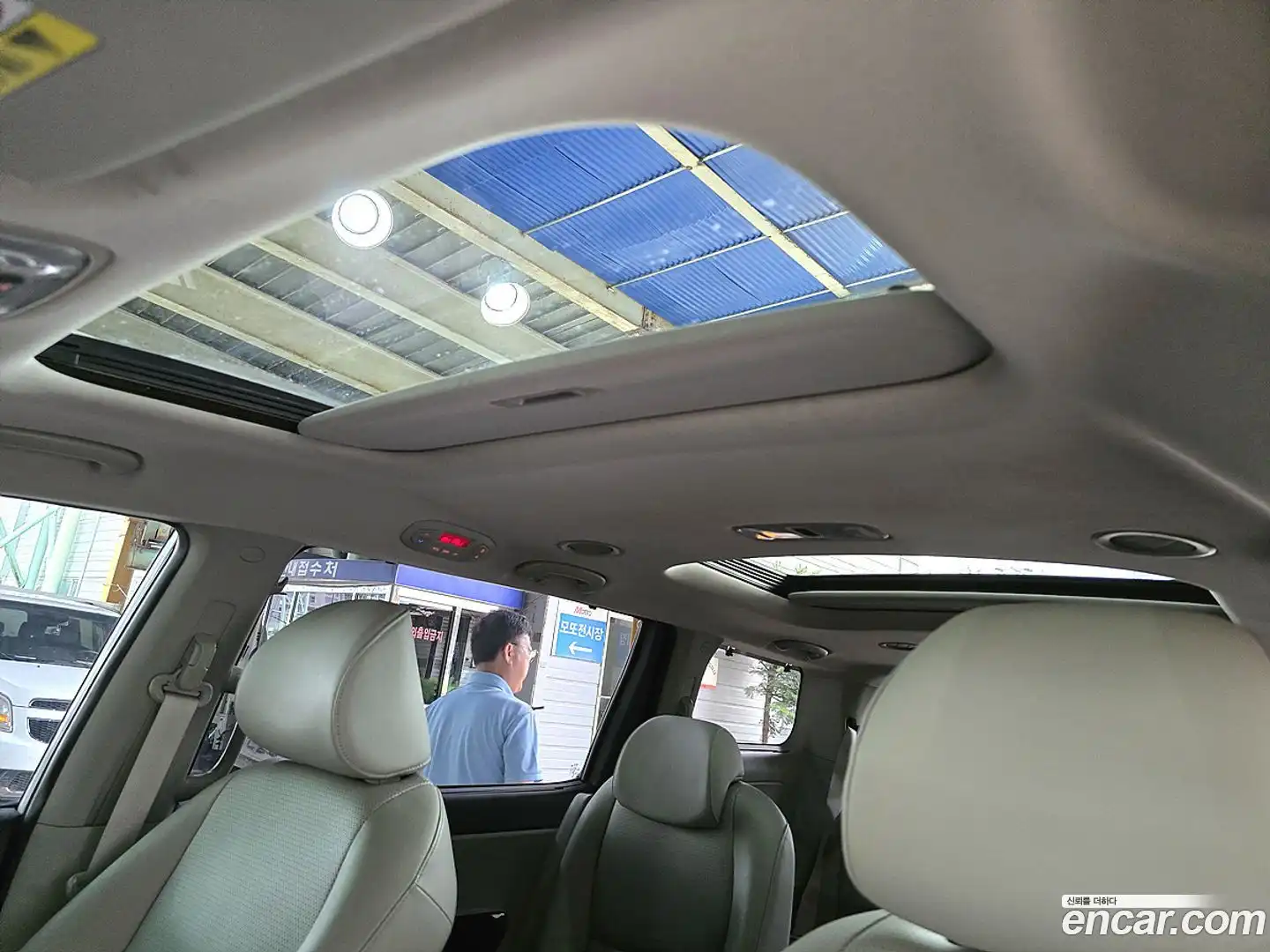 Canival Kia 2019.11-OPTION-017