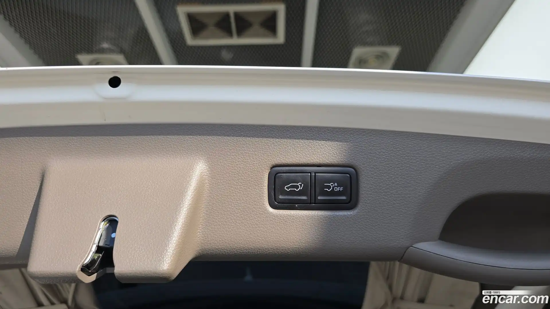 Canival Kia 2022.2-OPTION-042